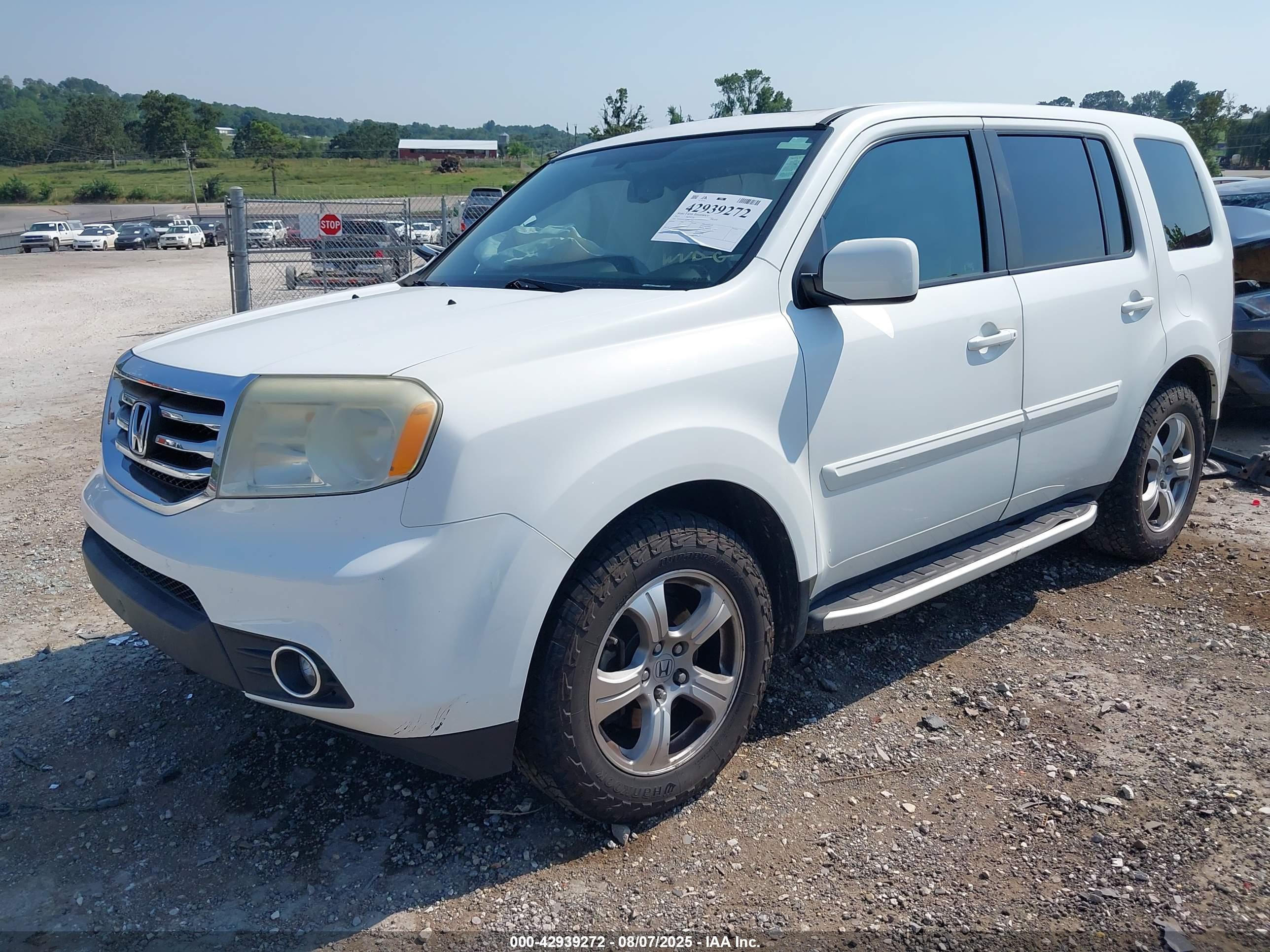 HONDA PILOT image 2