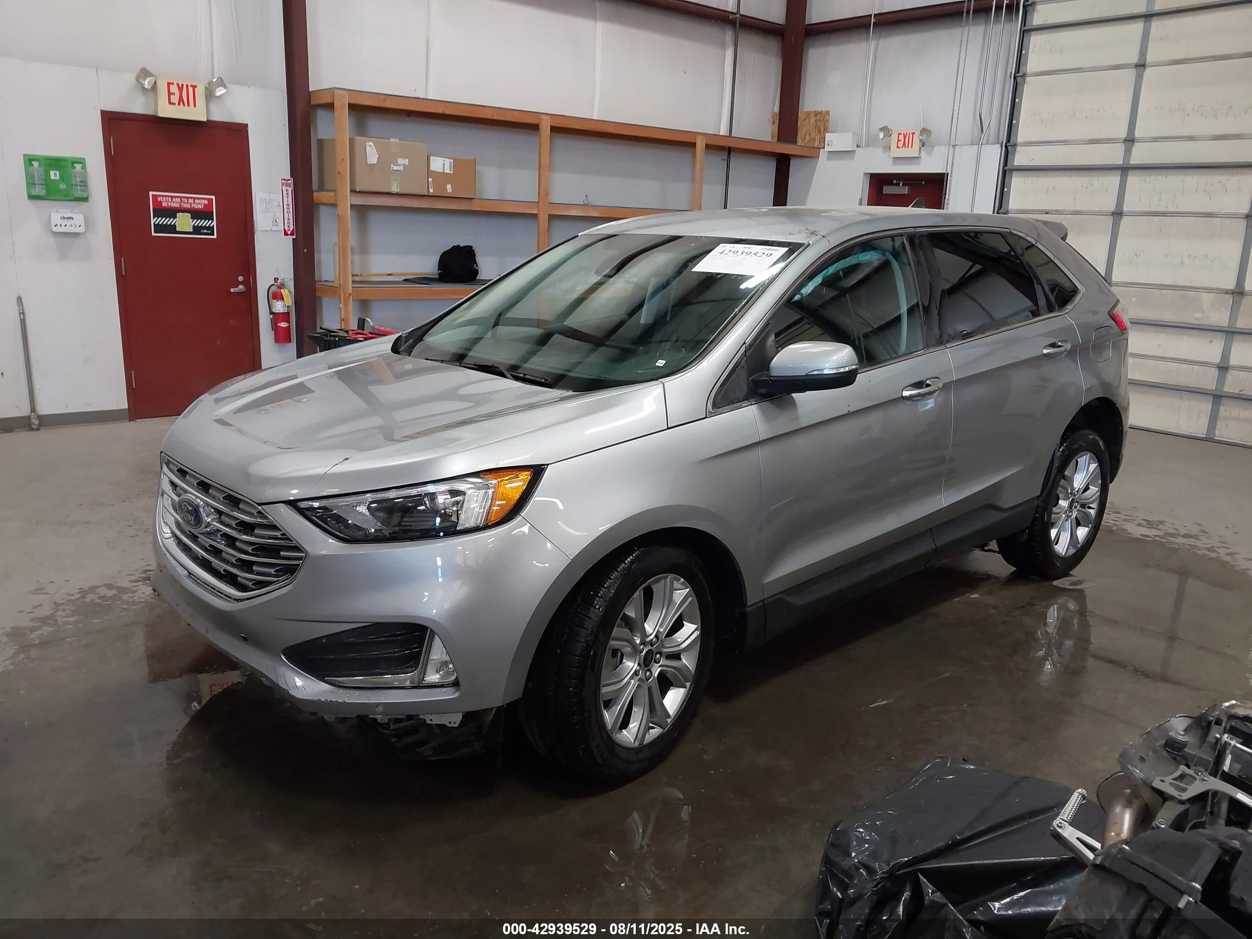 FORD EDGE image 2
