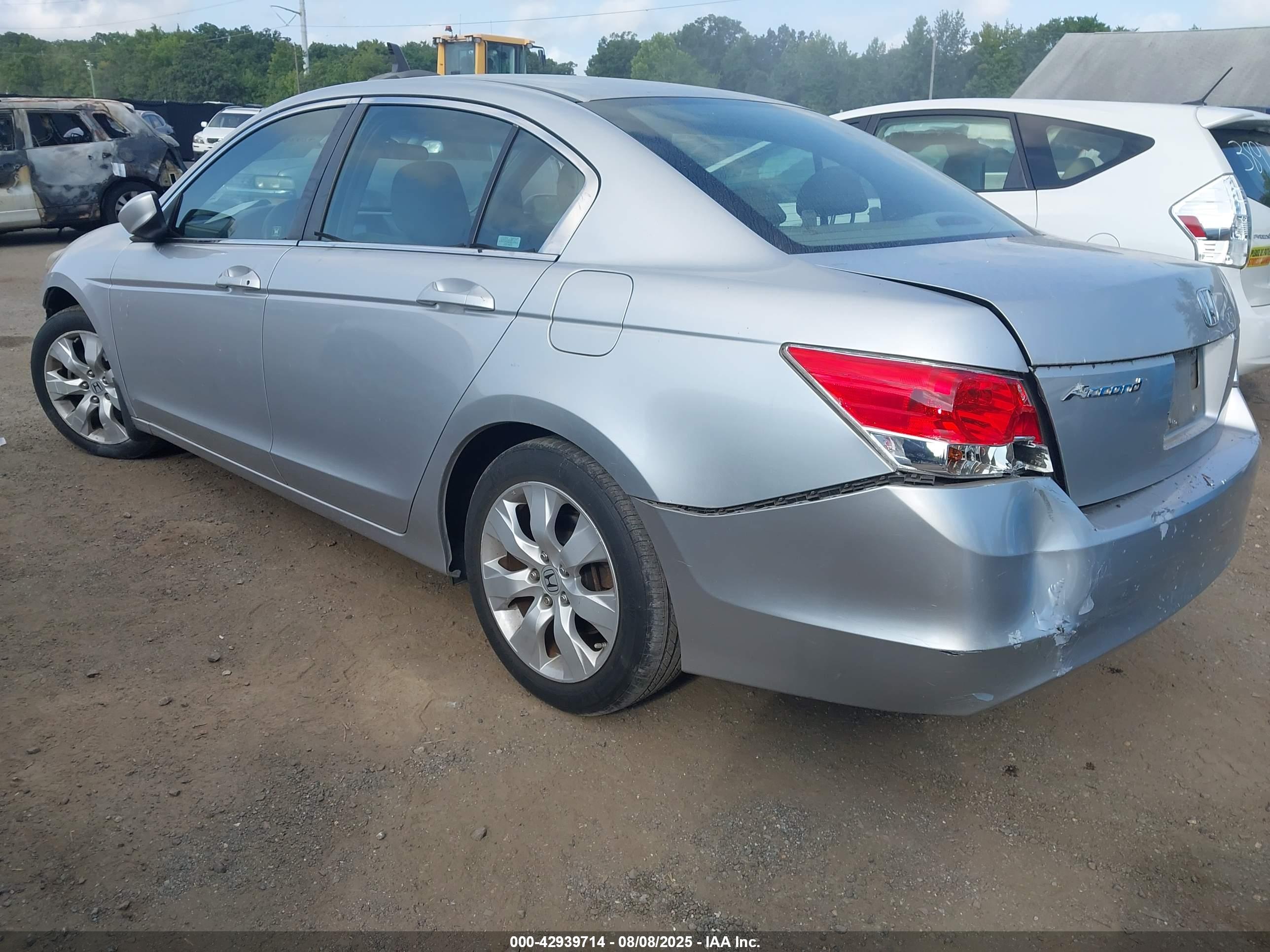 HONDA ACCORD image 3