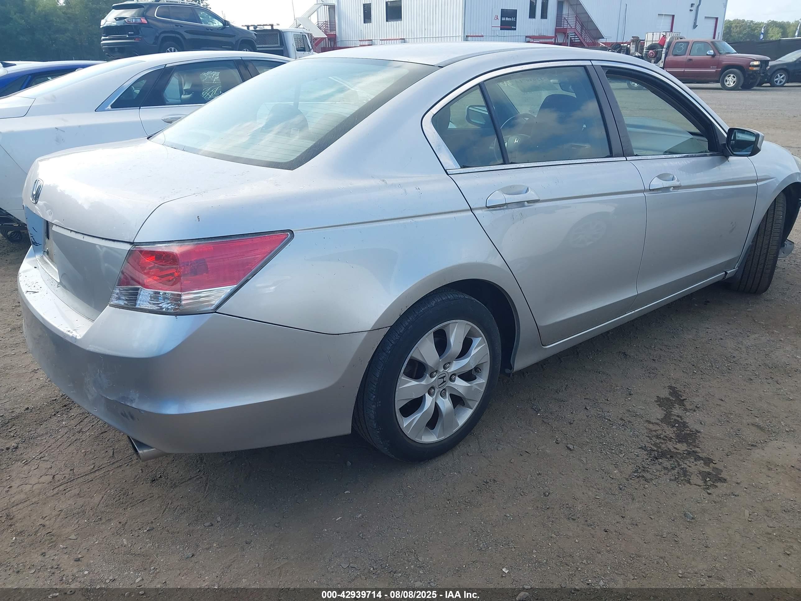 HONDA ACCORD image 4