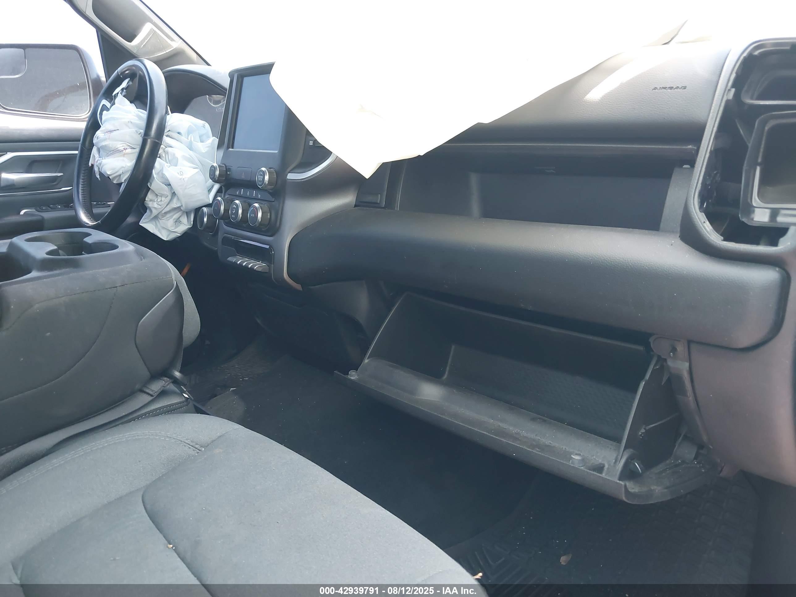 RAM 1500 image 5