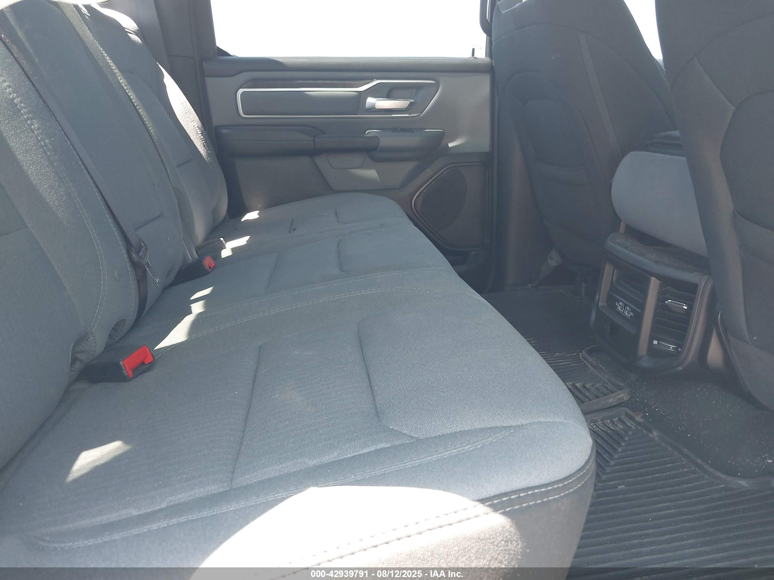 RAM 1500 image 8