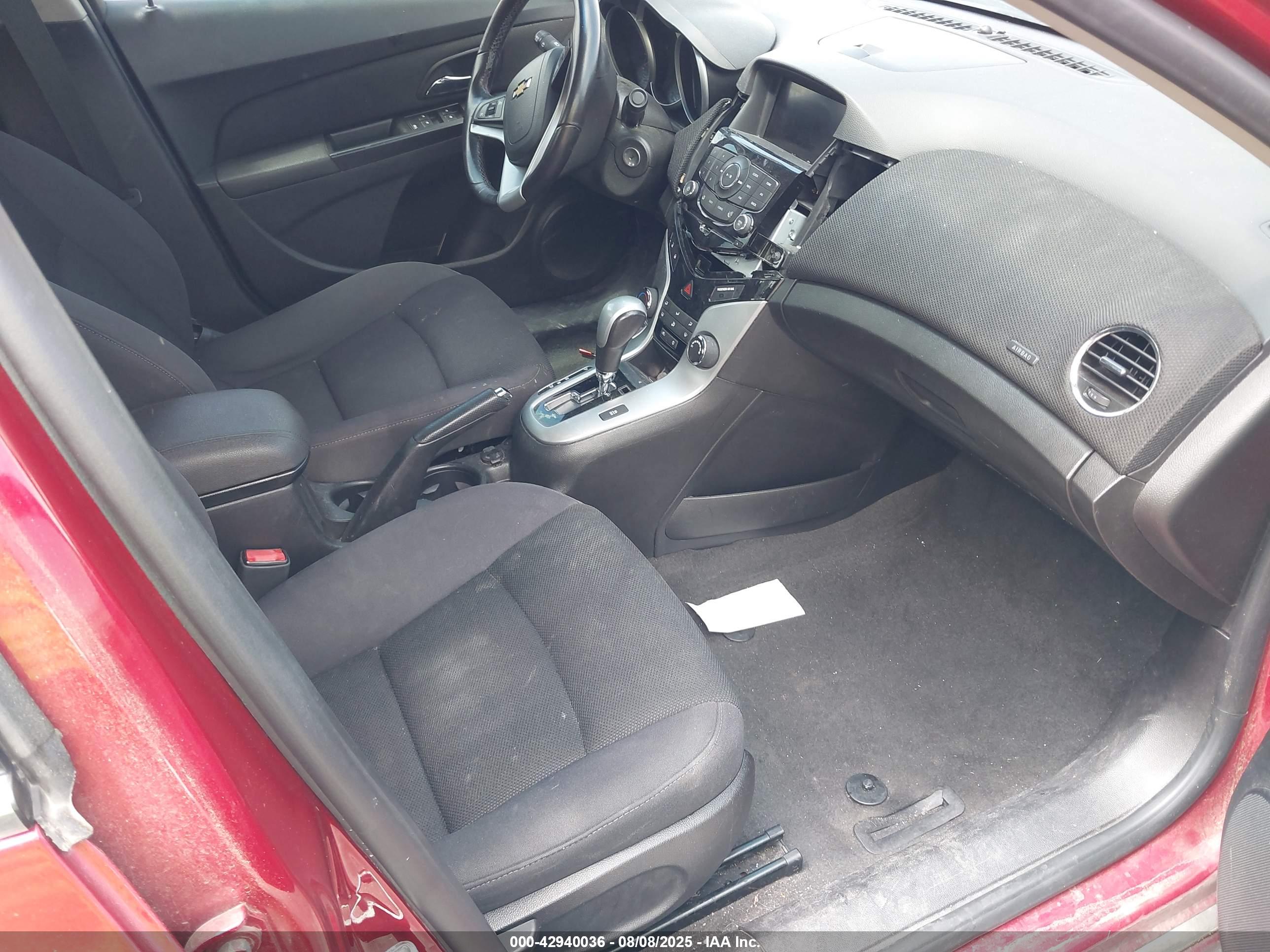 CHEVROLET CRUZE image 5