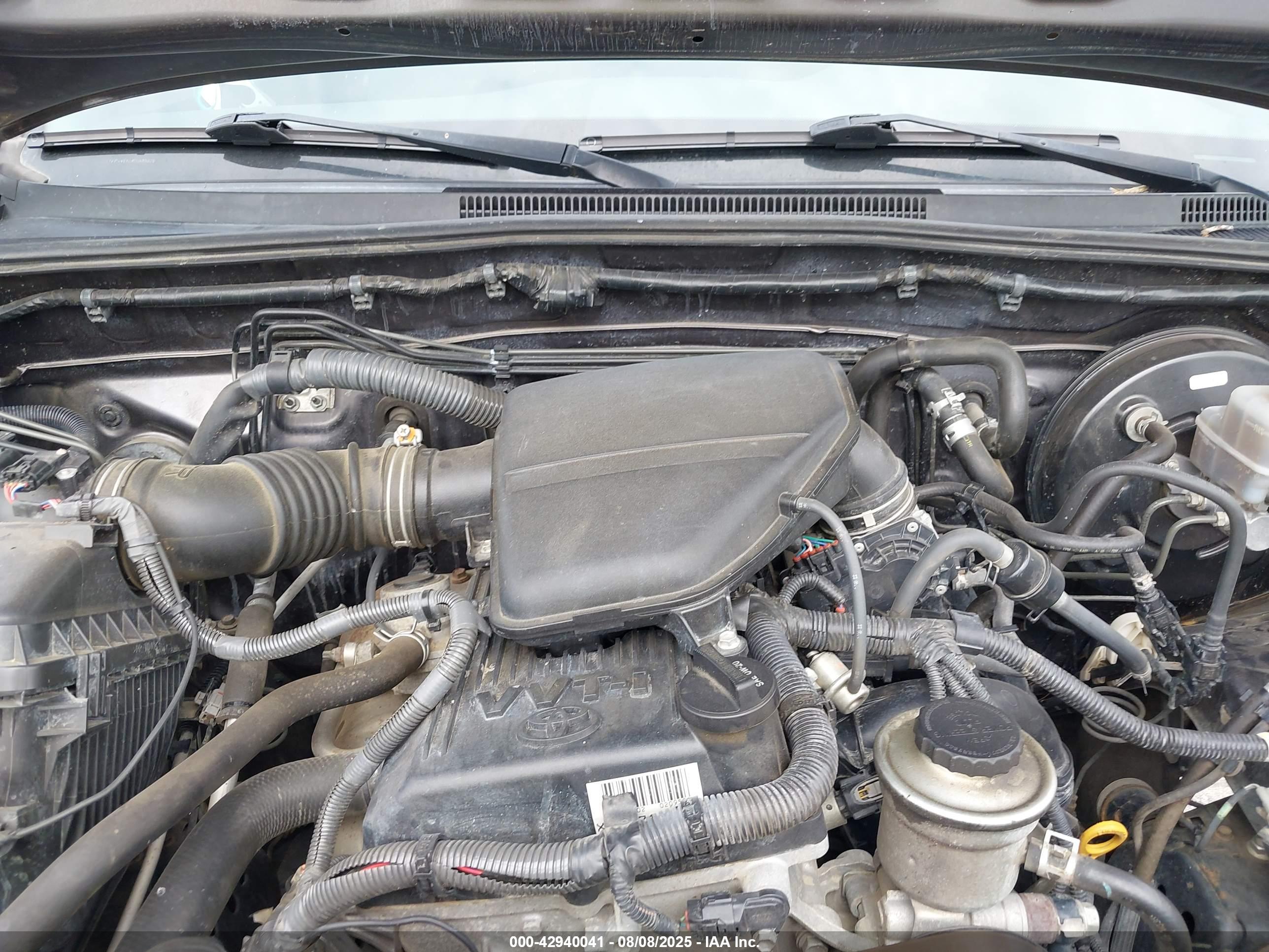 TOYOTA TACOMA image 10
