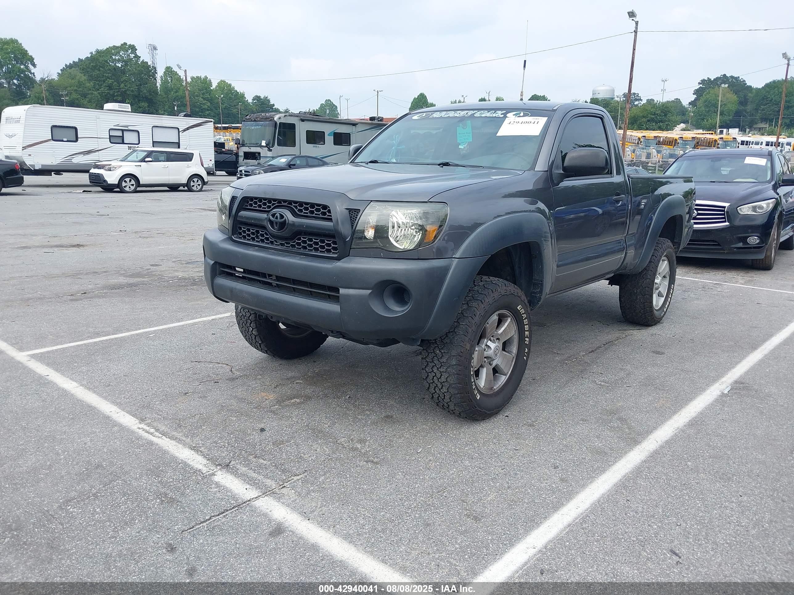 TOYOTA TACOMA image 2