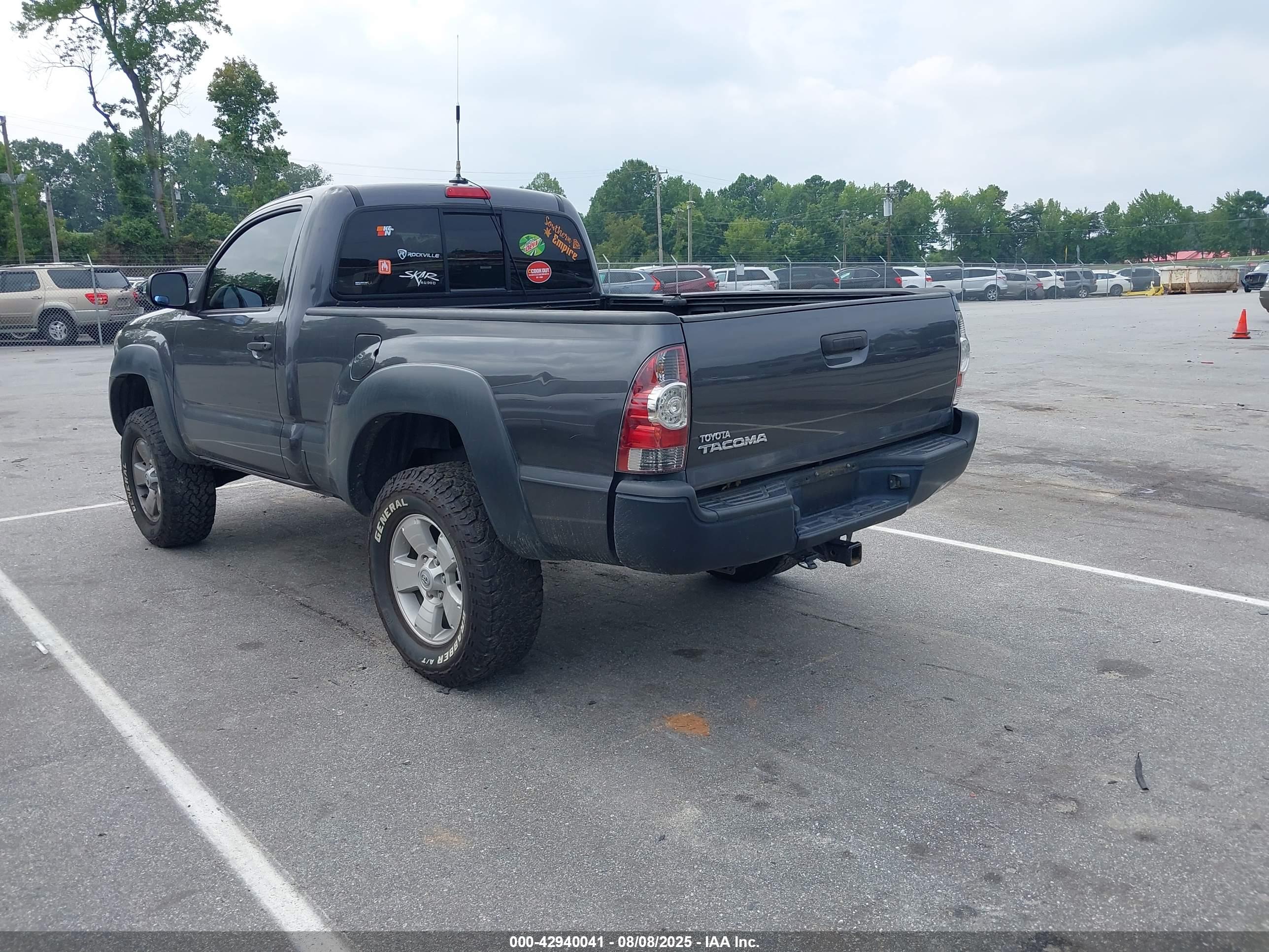 TOYOTA TACOMA image 3