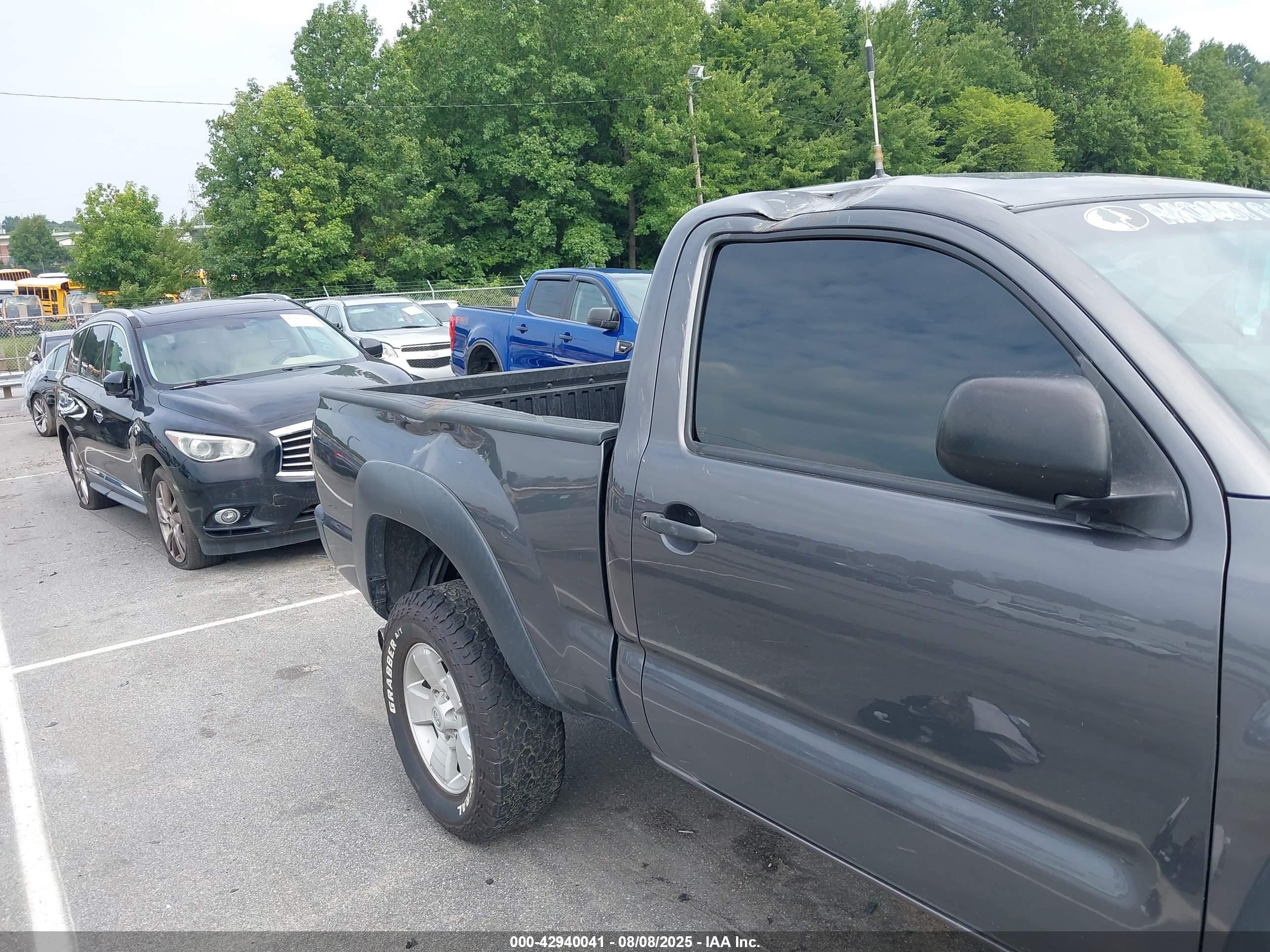 TOYOTA TACOMA image 6