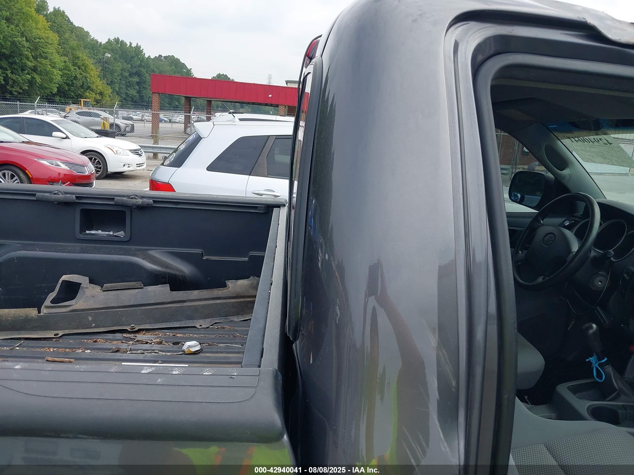 TOYOTA TACOMA image 8