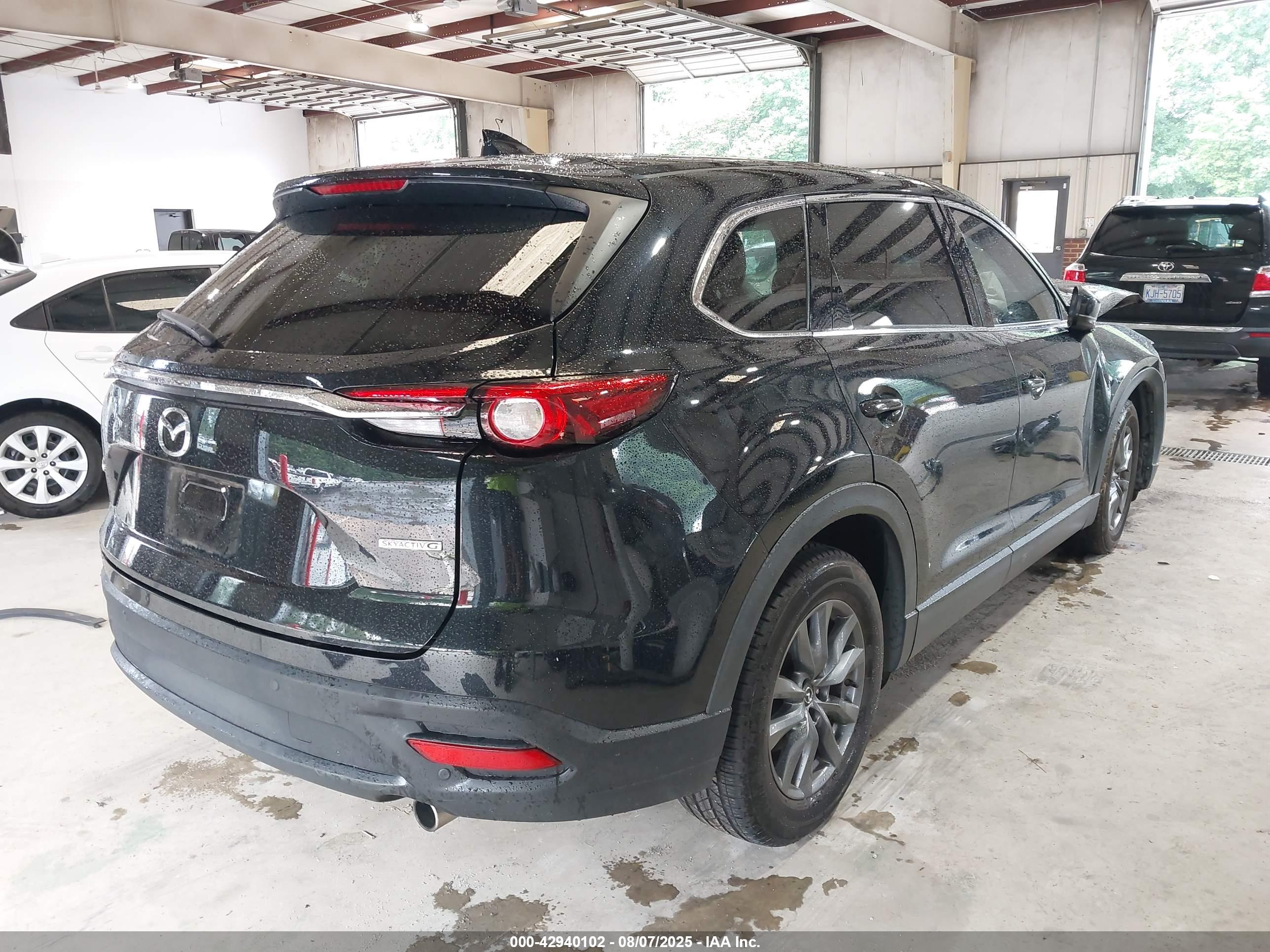 MAZDA CX-9 image 4