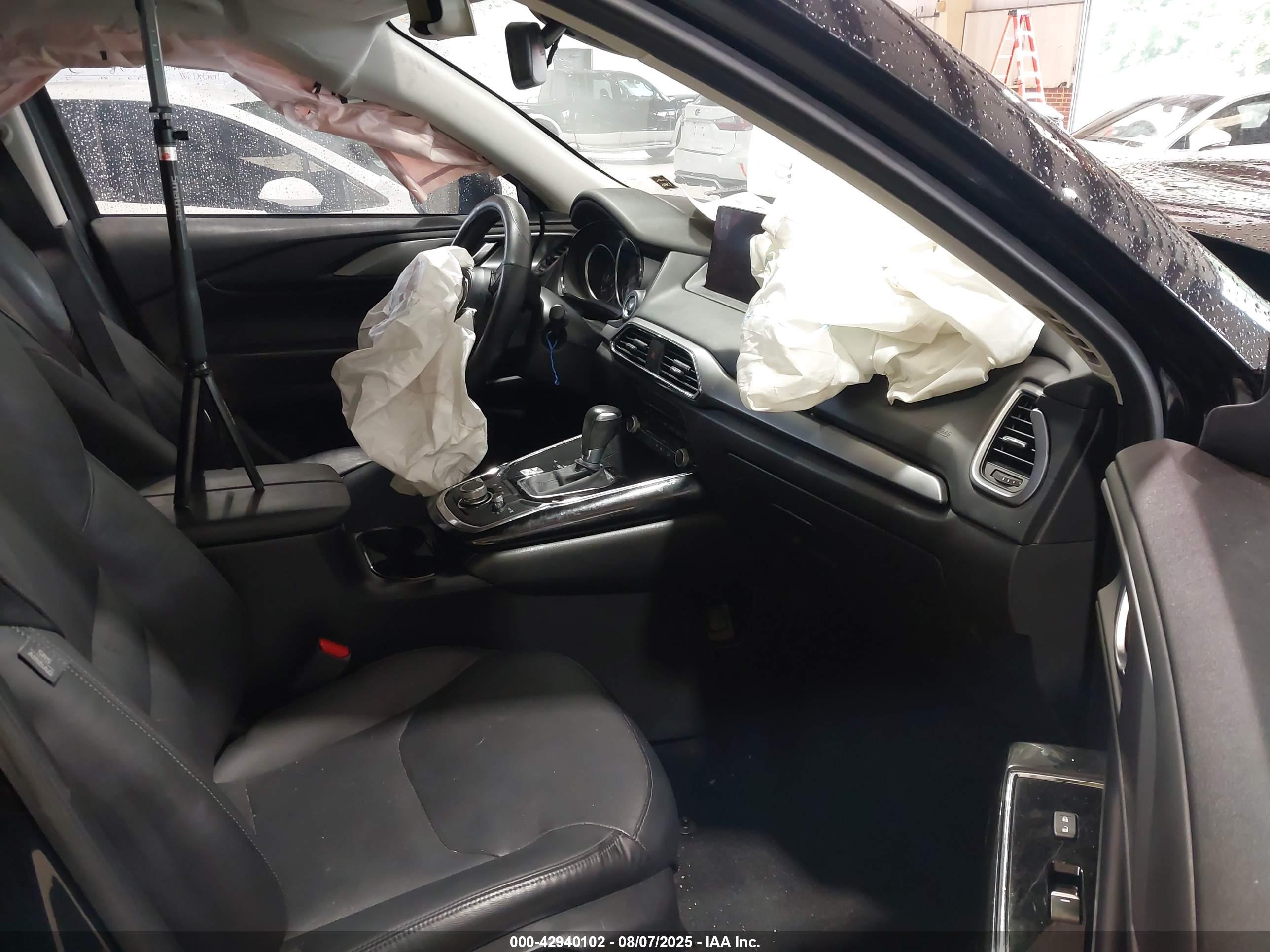 MAZDA CX-9 image 5