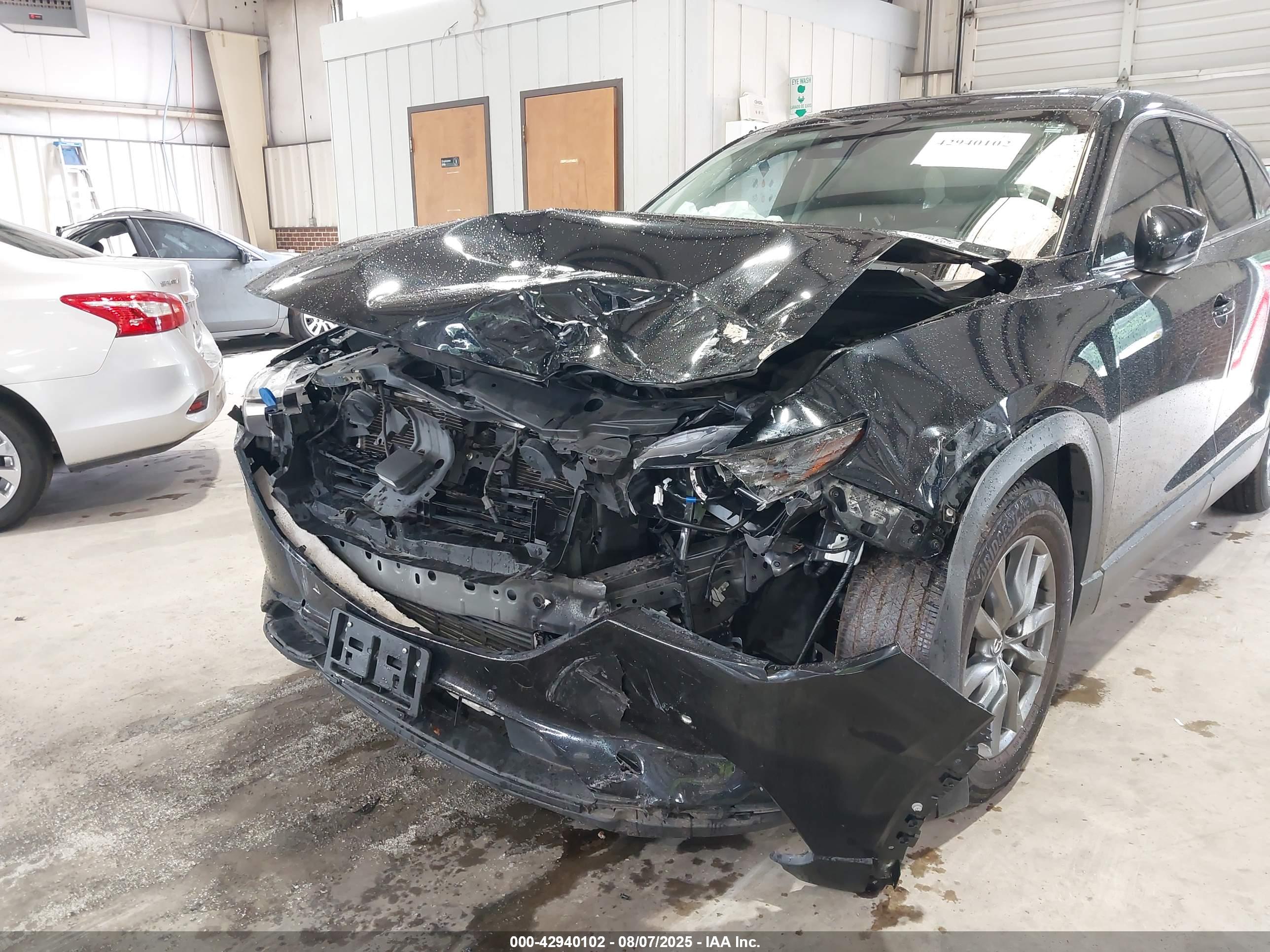 MAZDA CX-9 image 6
