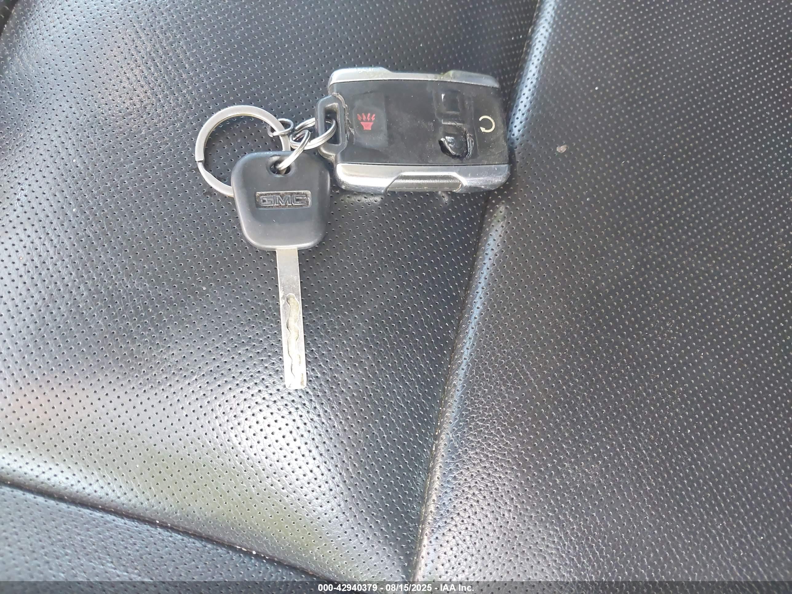 GMC SIERRA image 11