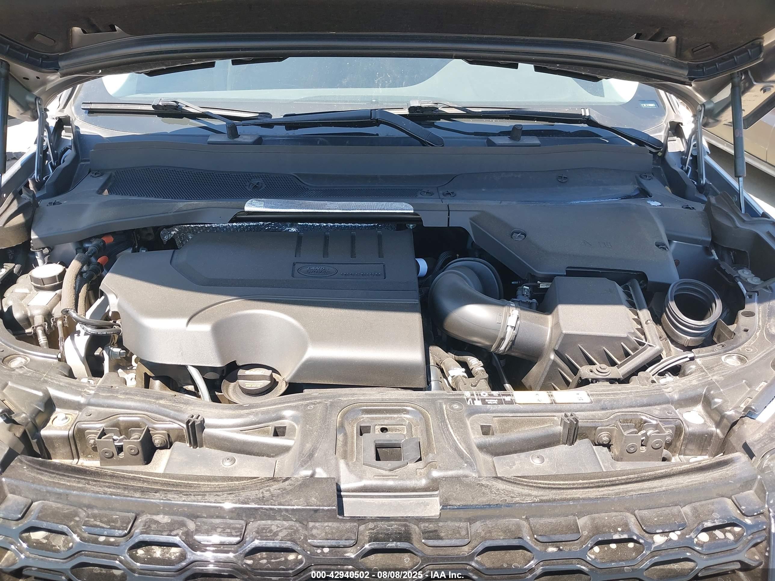 LAND ROVER image 10