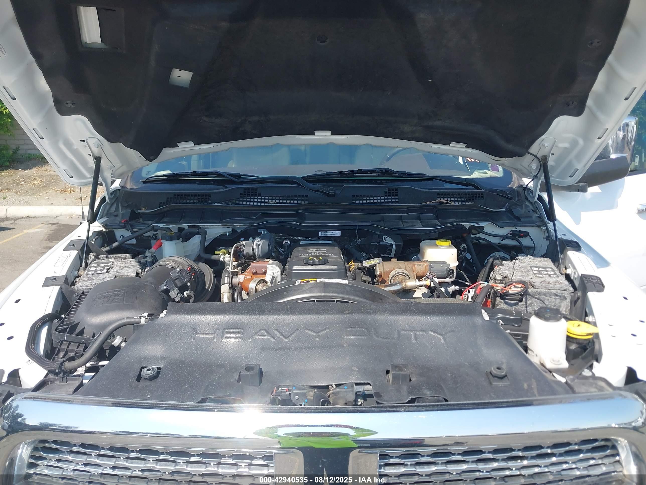 RAM 2500 image 10