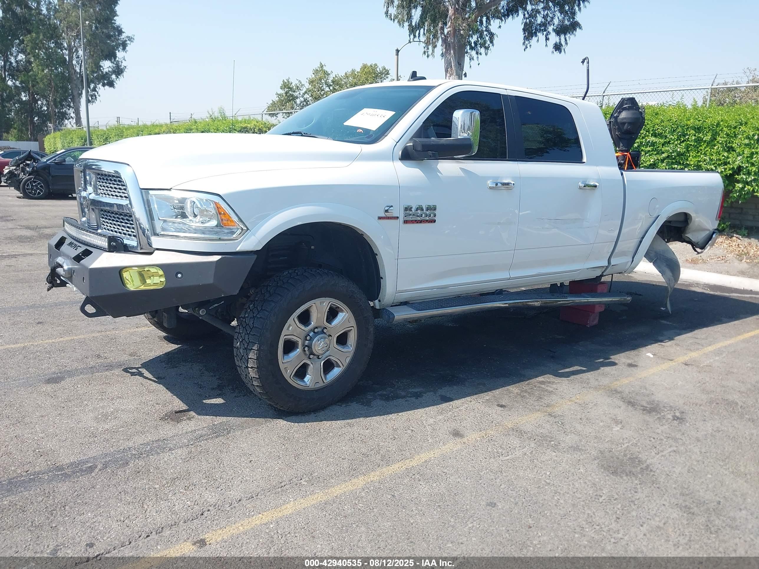 RAM 2500 image 2