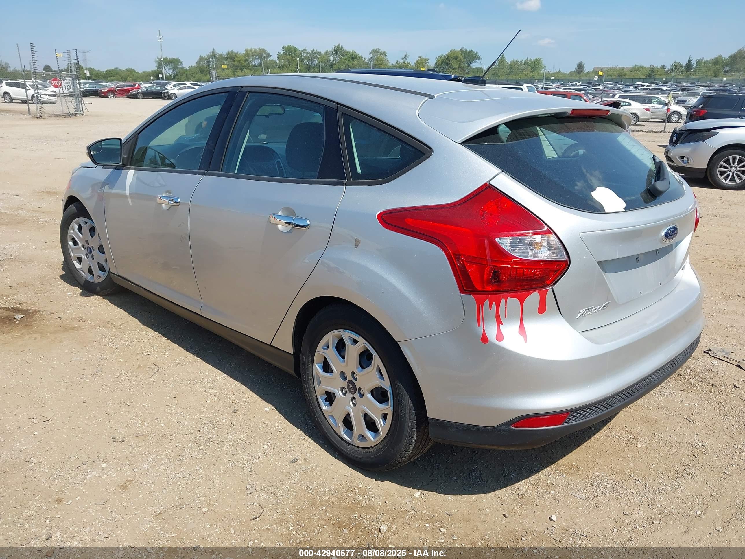 FORD FOCUS image 3