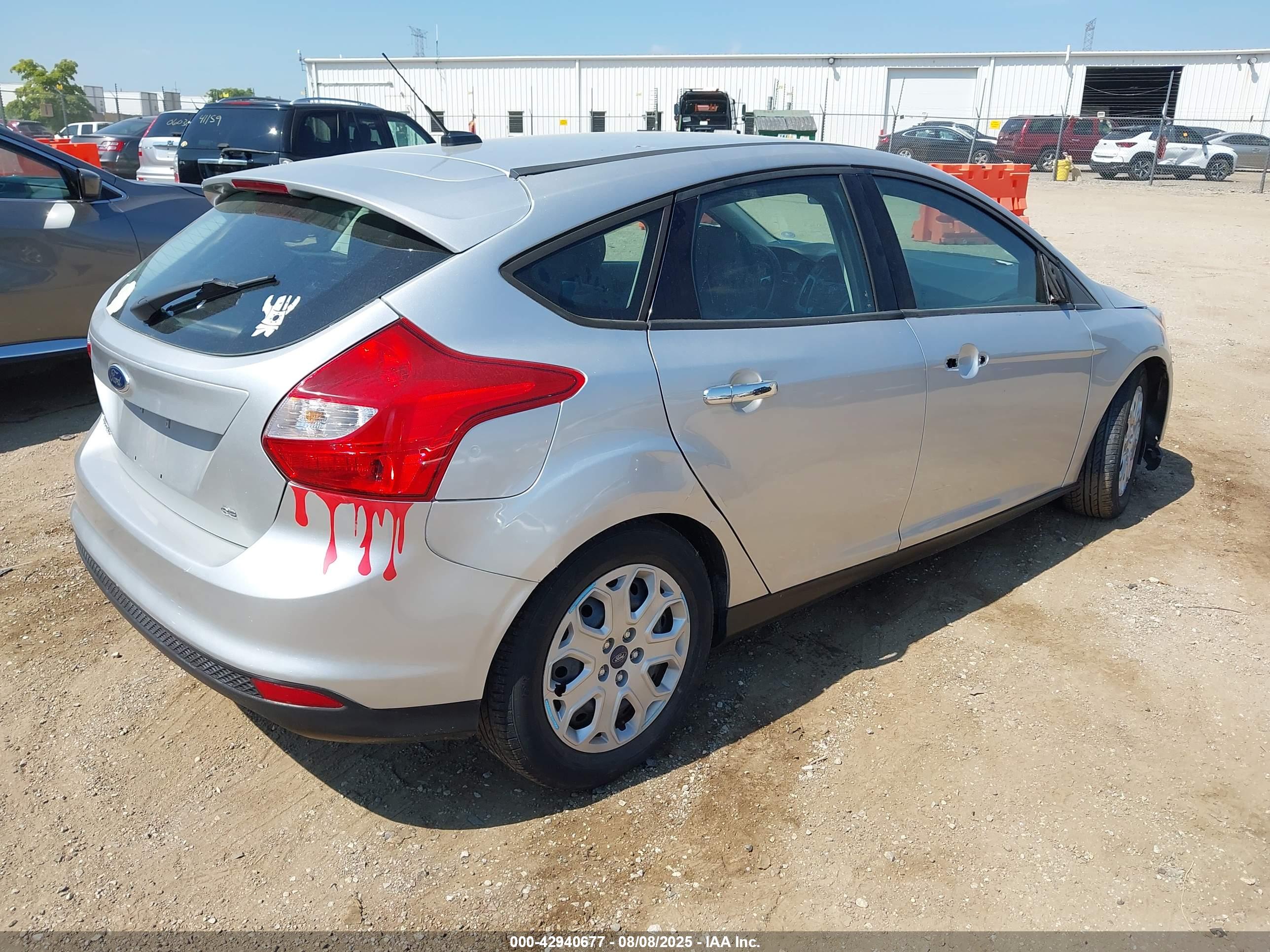 FORD FOCUS image 4