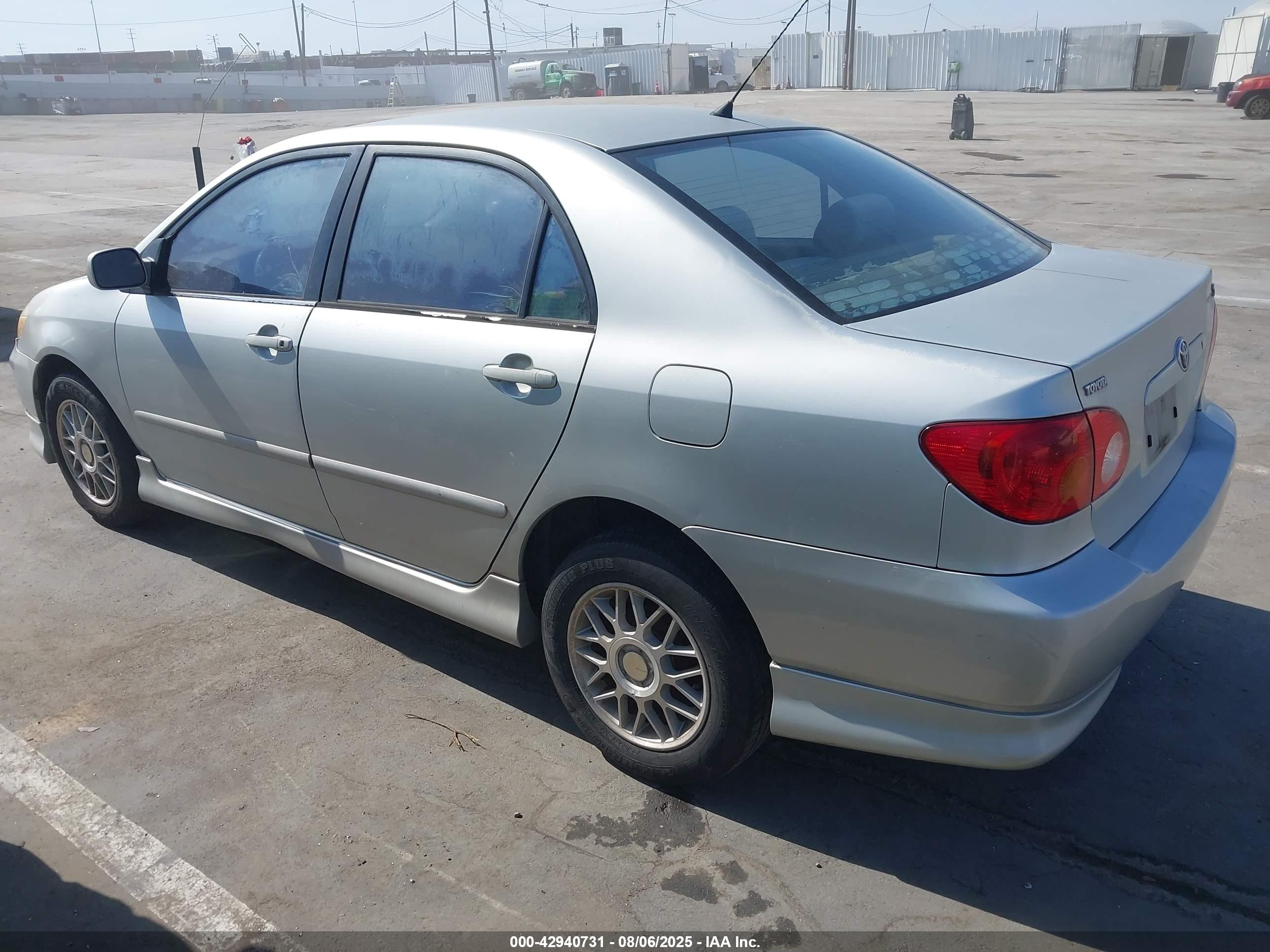 TOYOTA COROLLA image 3