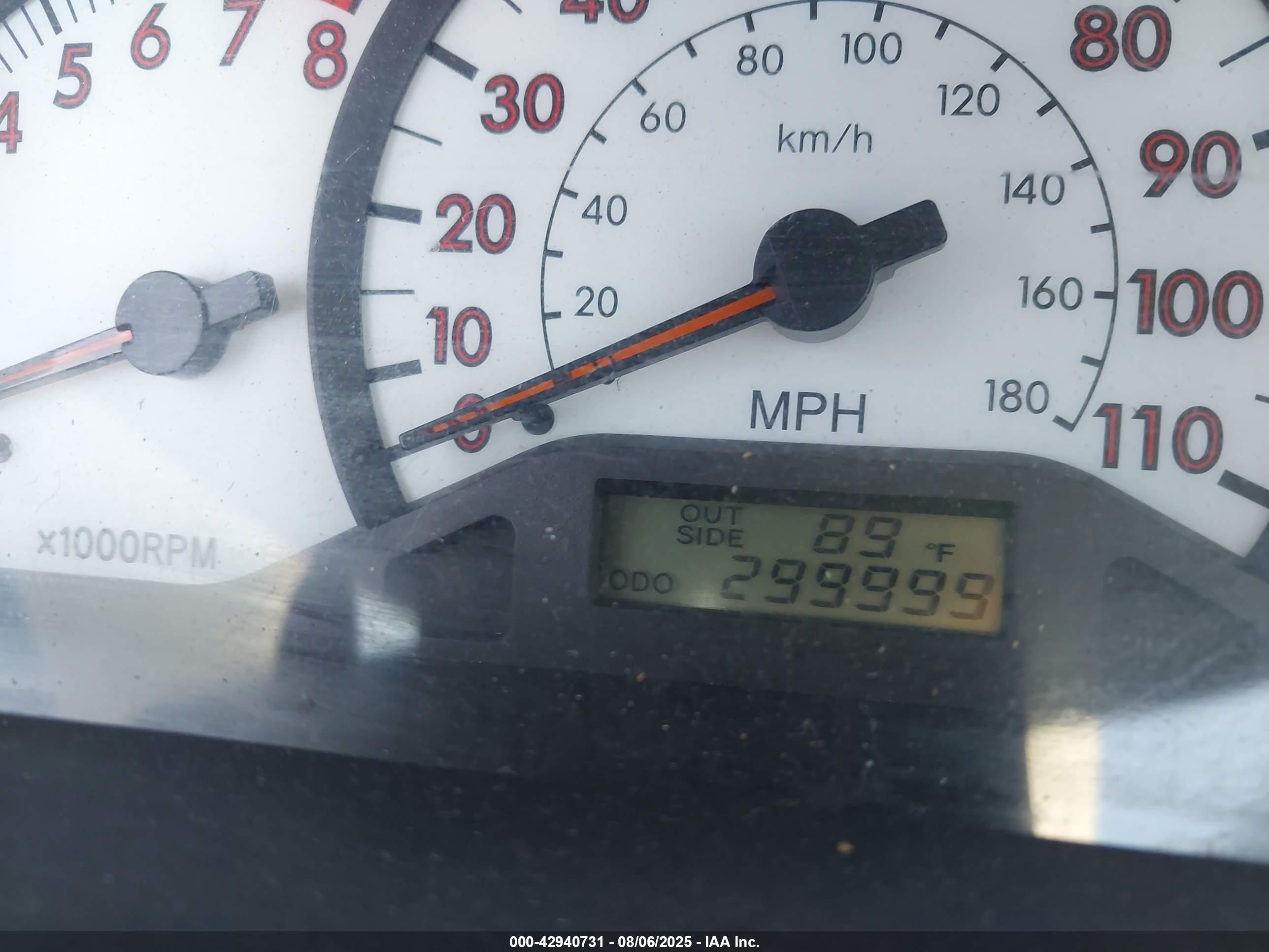 TOYOTA COROLLA image 7