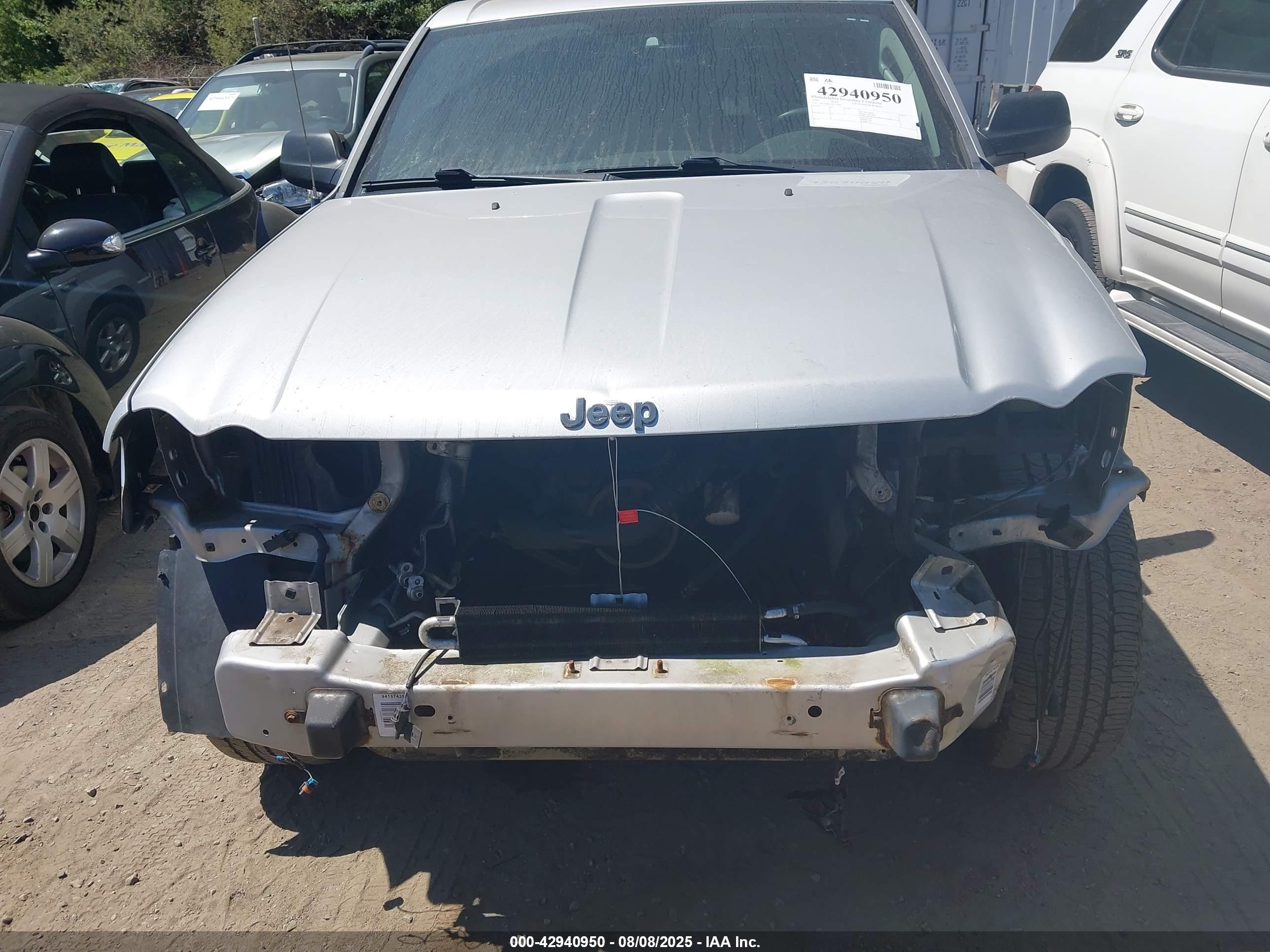 JEEP GRAND image 6
