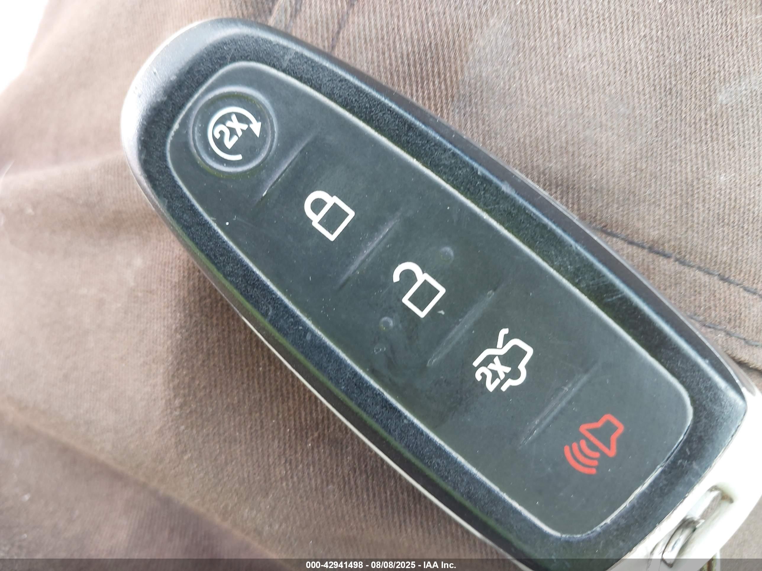 FORD ESCAPE image 11