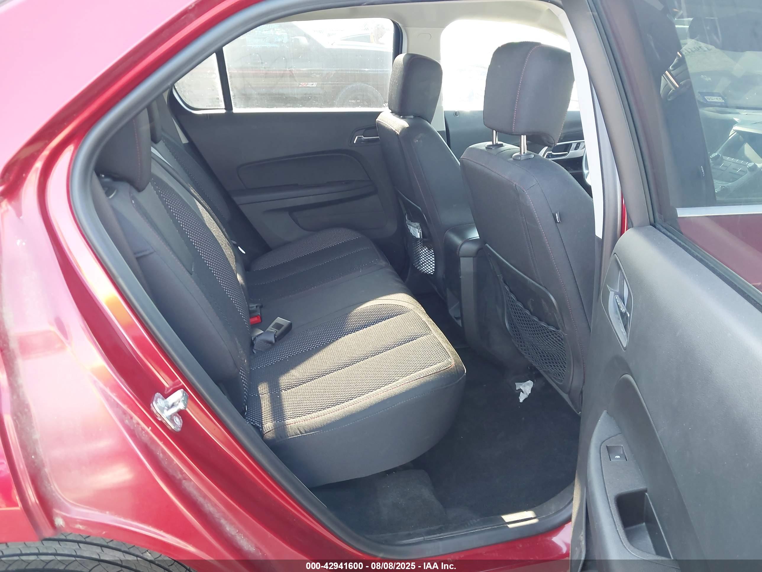 CHEVROLET EQUINOX image 8
