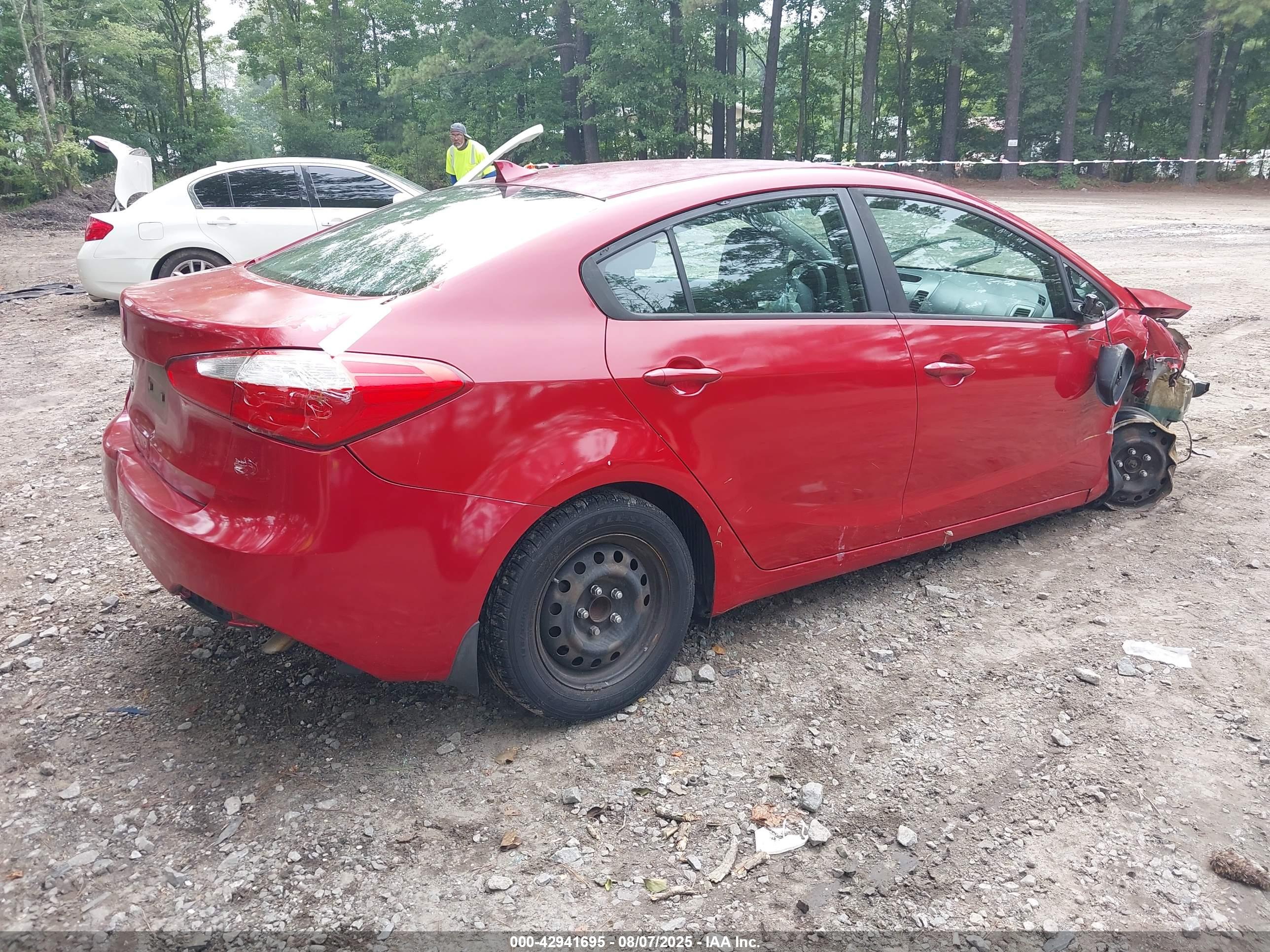 KIA FORTE image 4