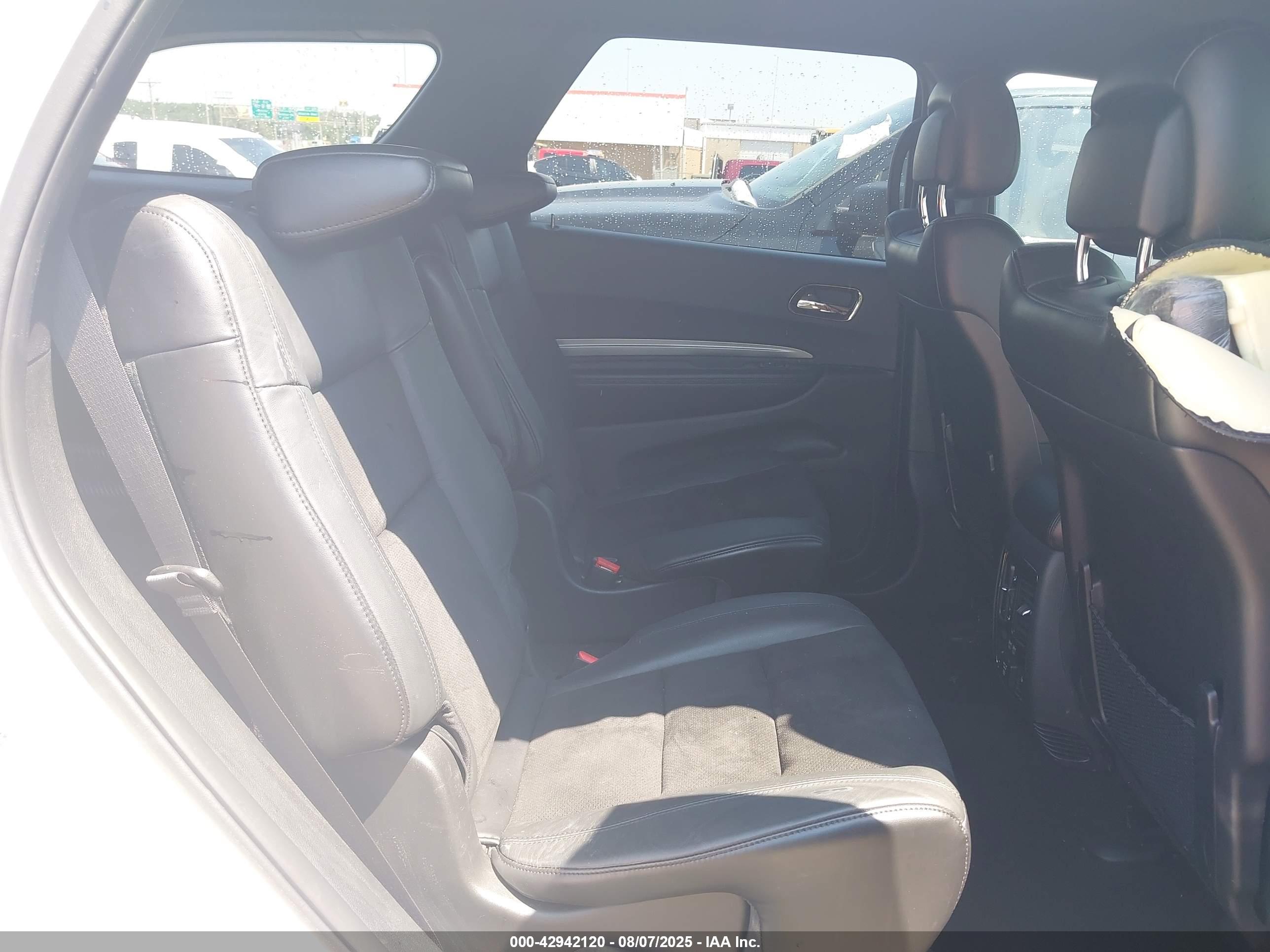 DODGE DURANGO image 8