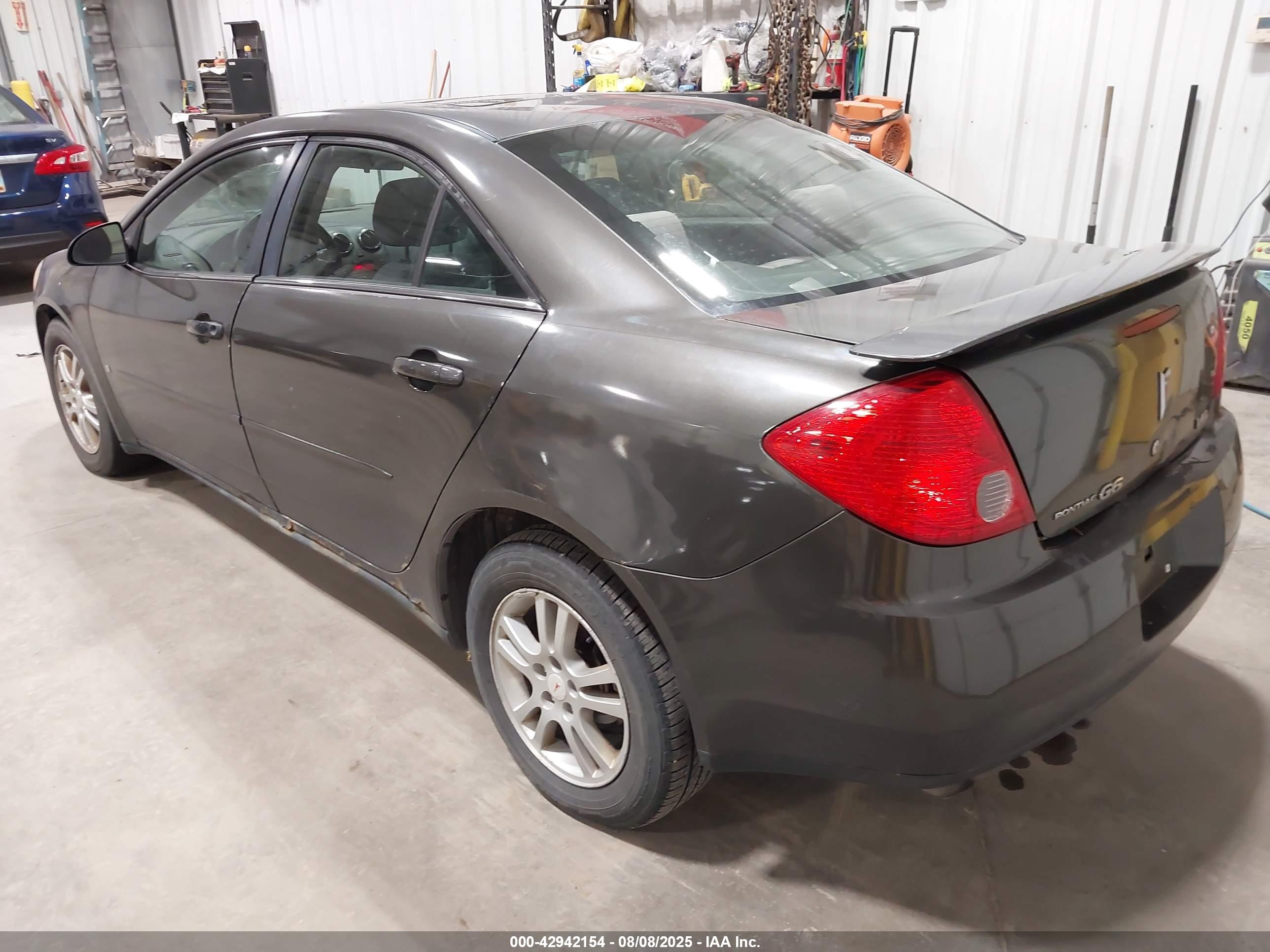 PONTIAC G6 image 3