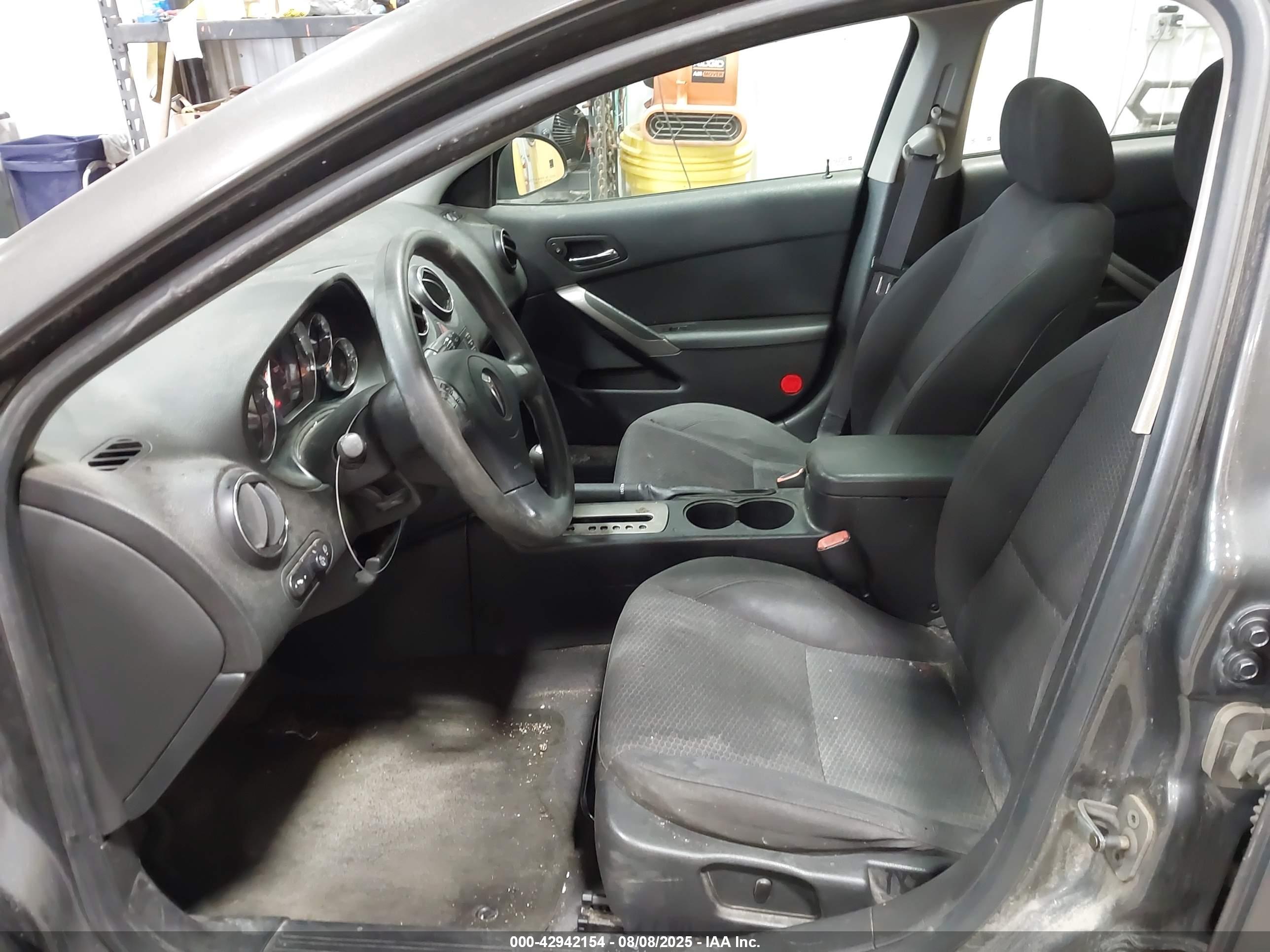 PONTIAC G6 image 5