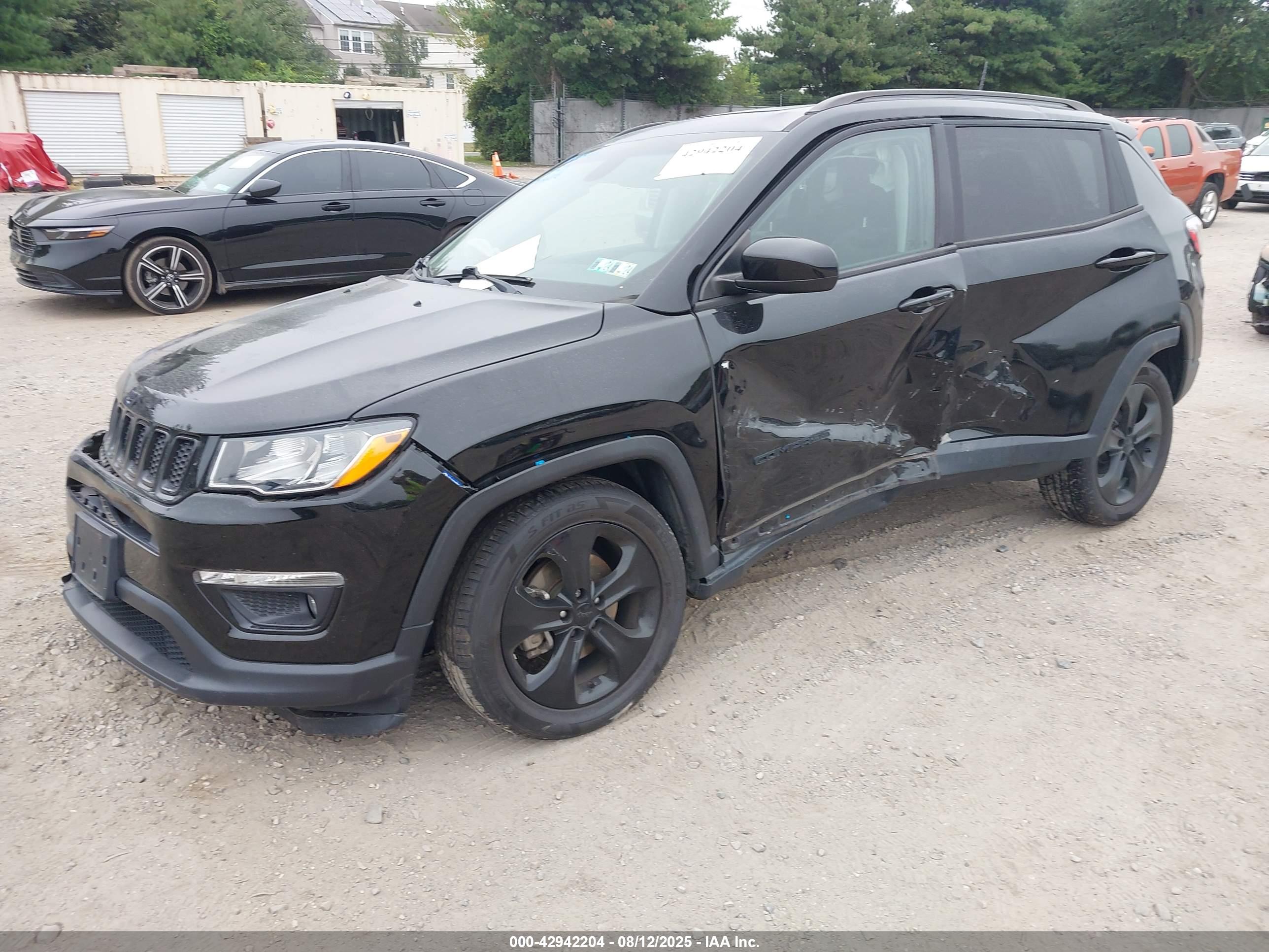 JEEP COMPASS image 2