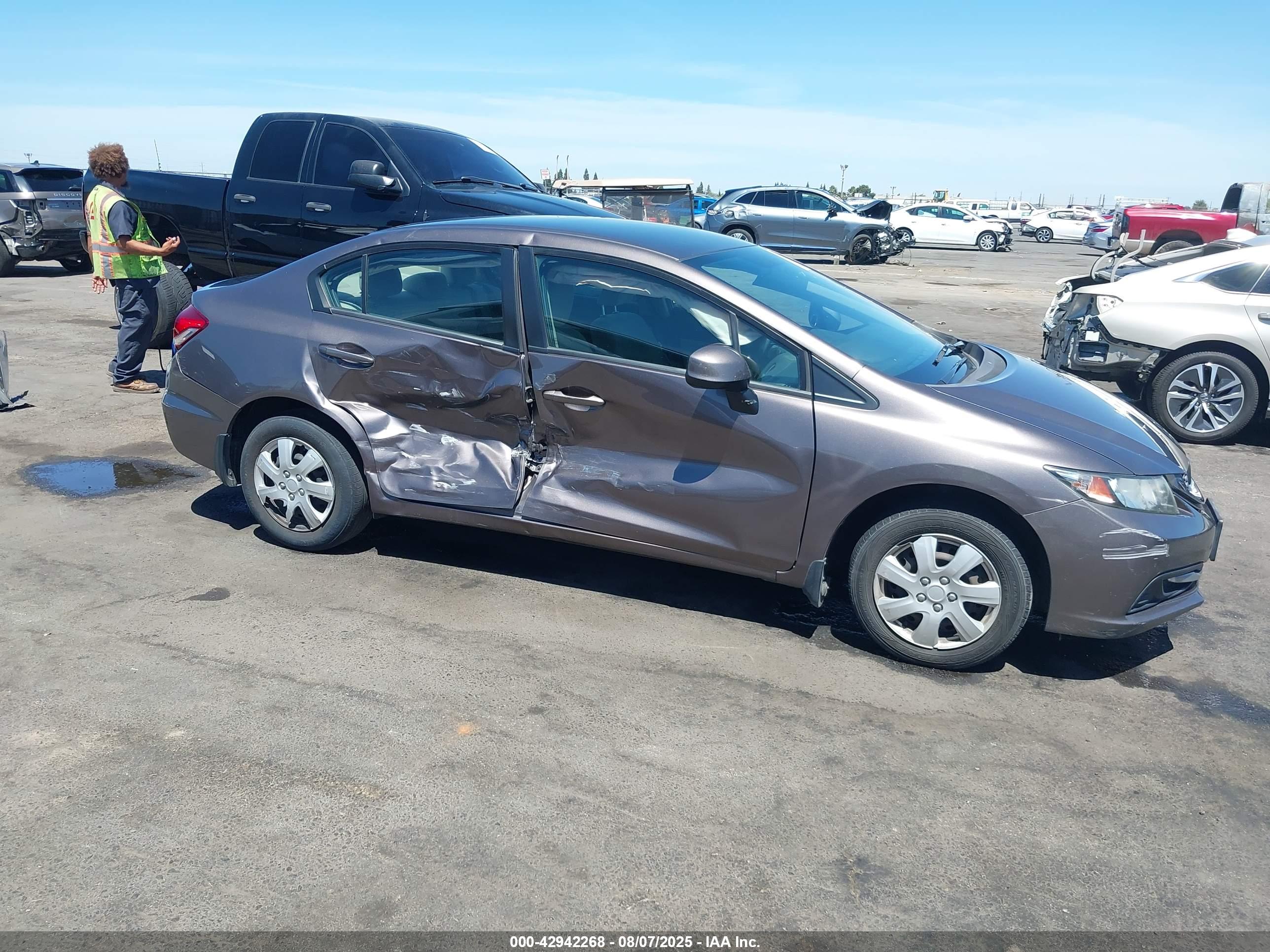 HONDA CIVIC image 6