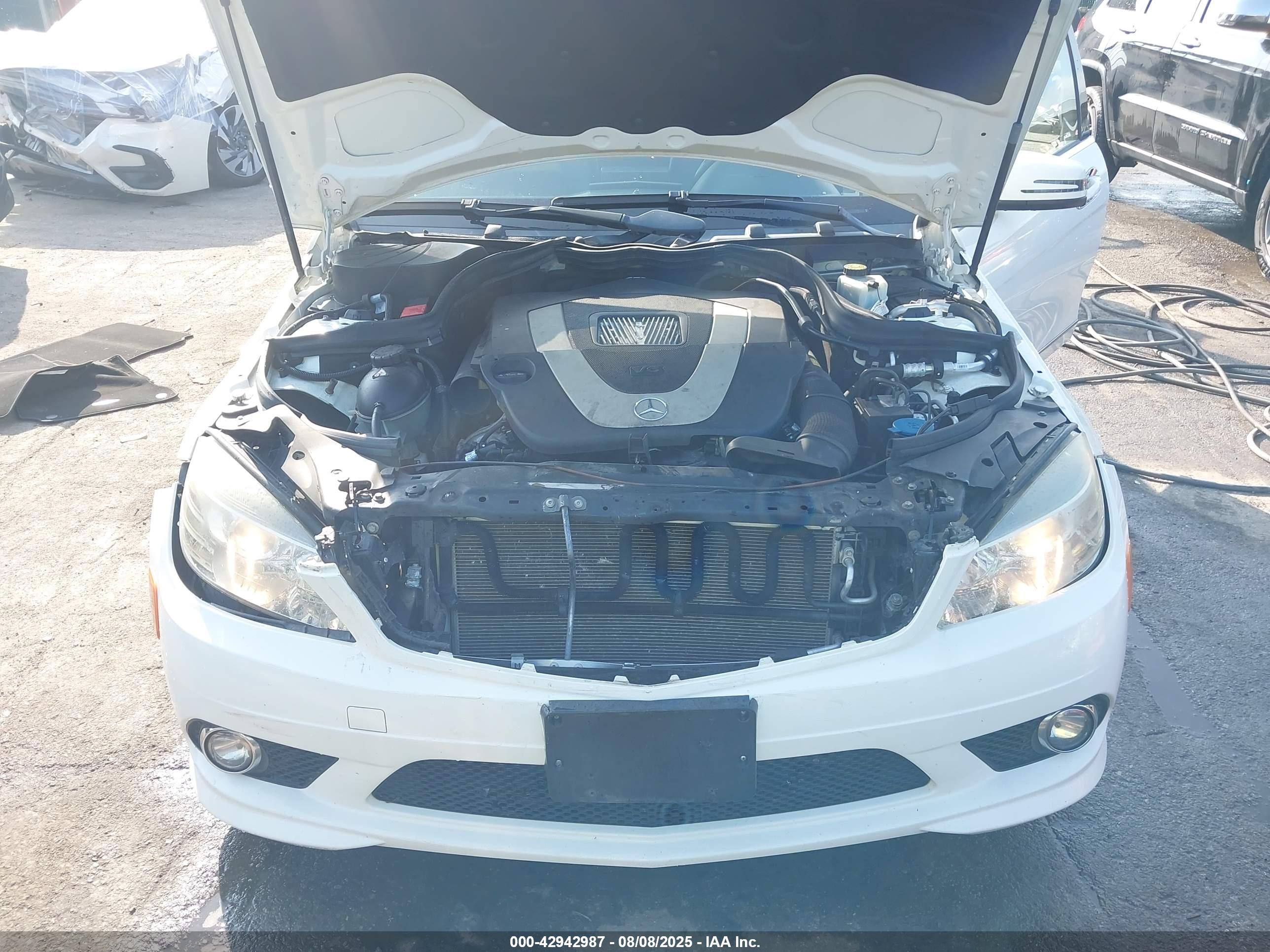 MERCEDES-BENZ C image 10