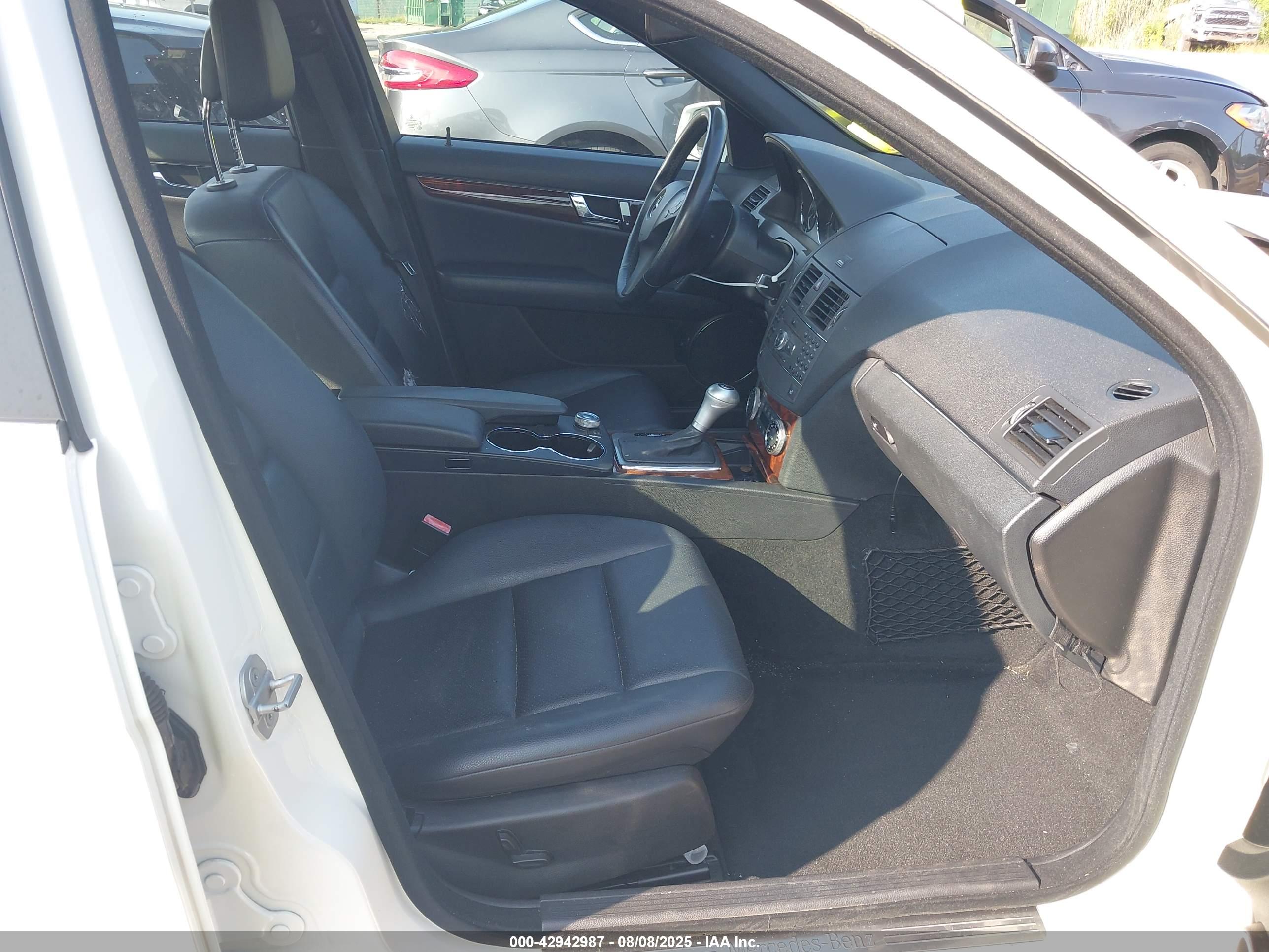 MERCEDES-BENZ C image 5