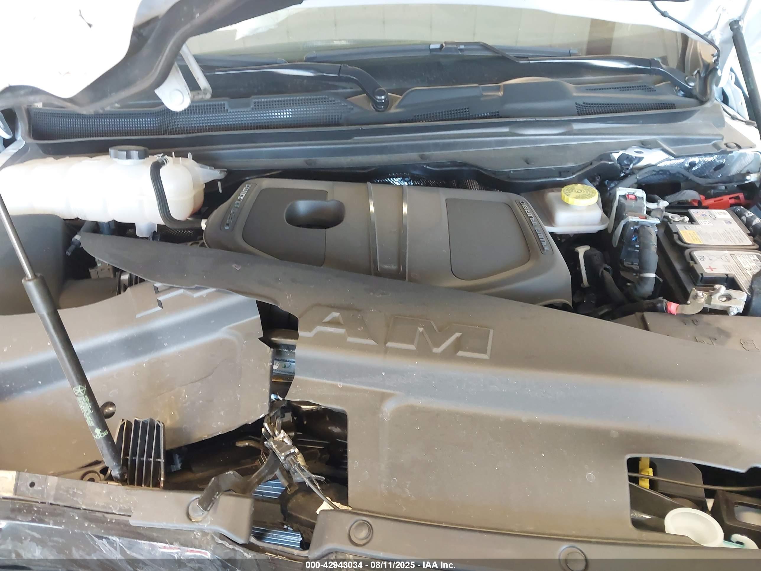 RAM 1500 image 10