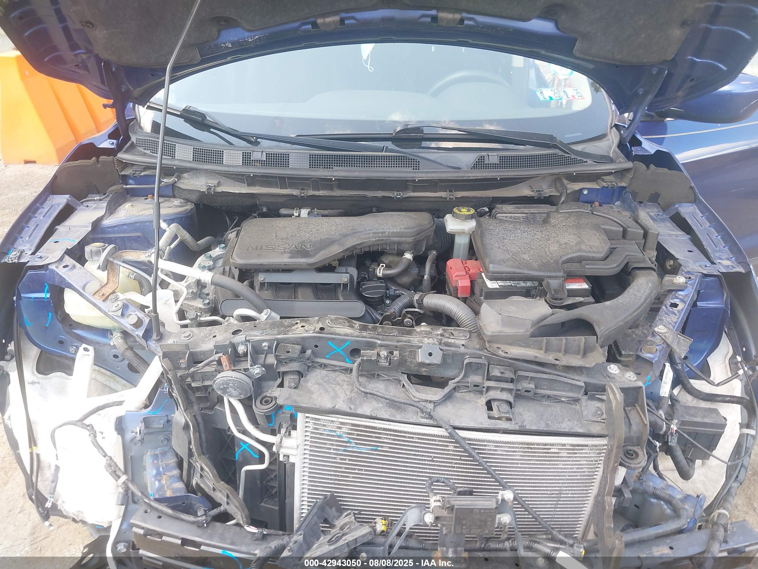 NISSAN ROGUE image 10