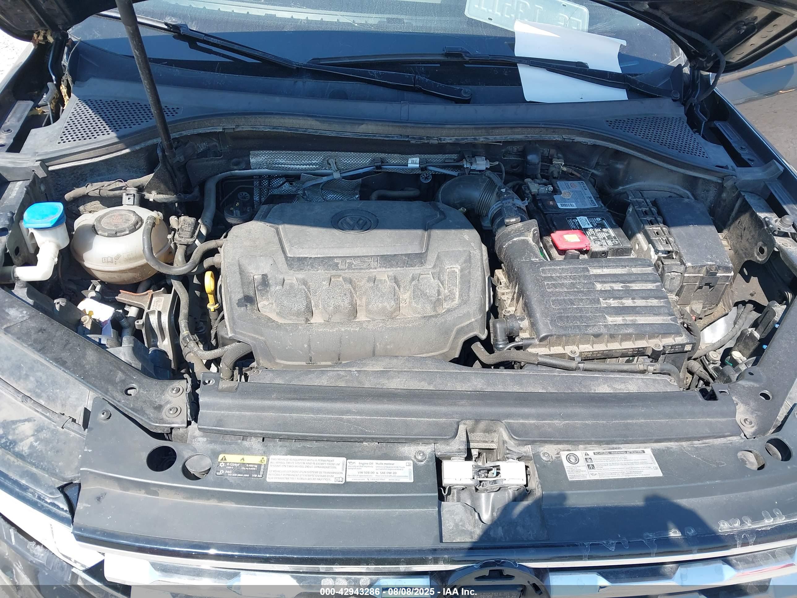 VOLKSWAGEN TIGUAN image 10