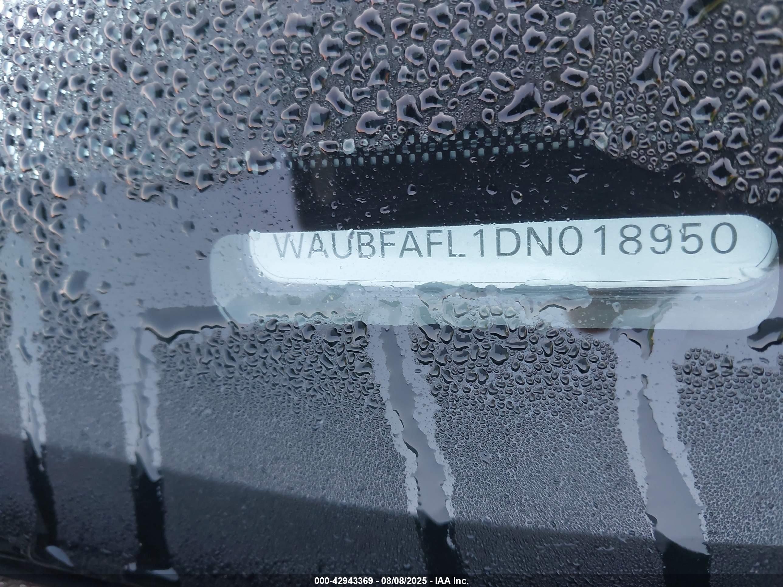 AUDI A4 image 9