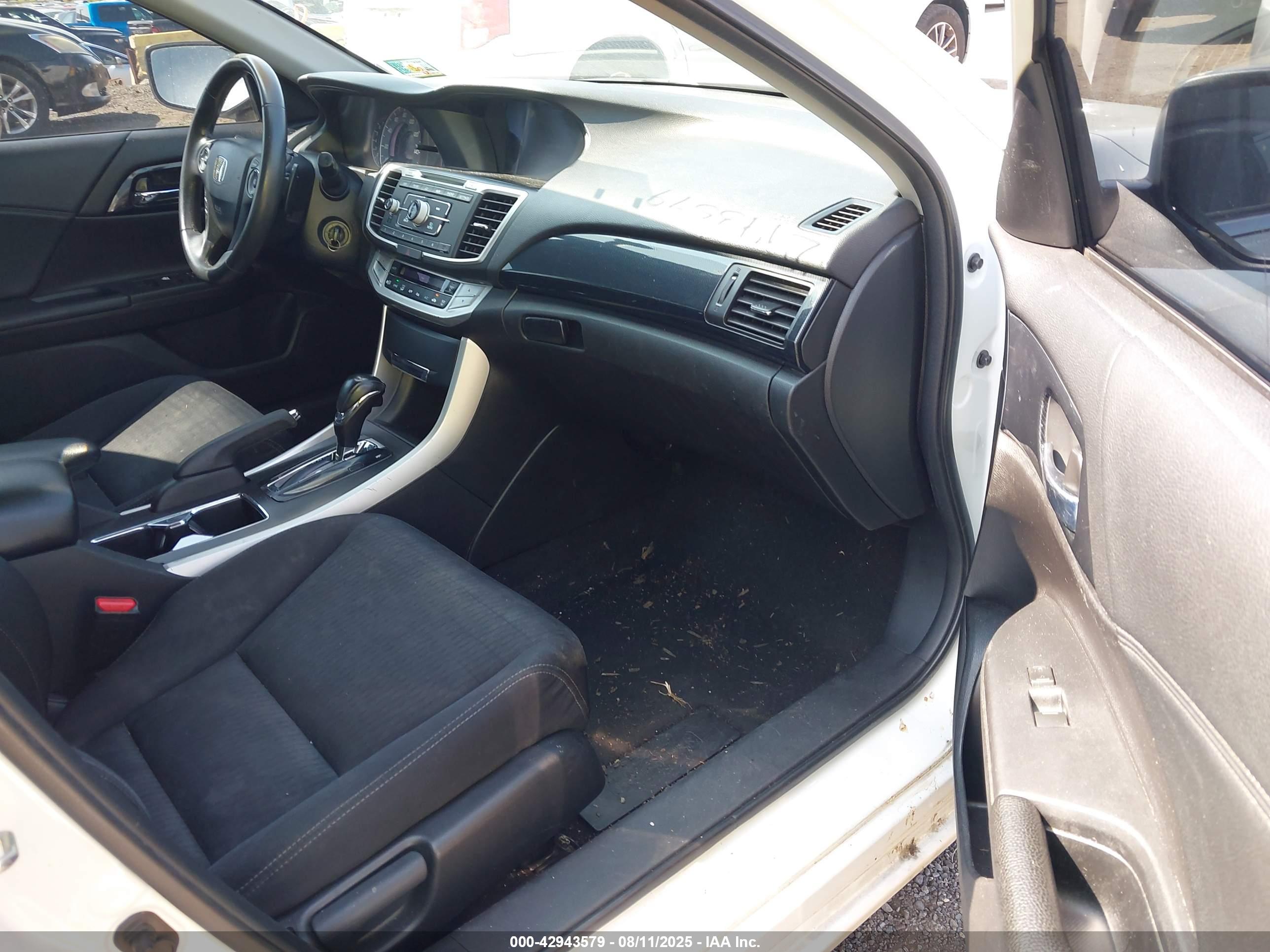 HONDA ACCORD image 5