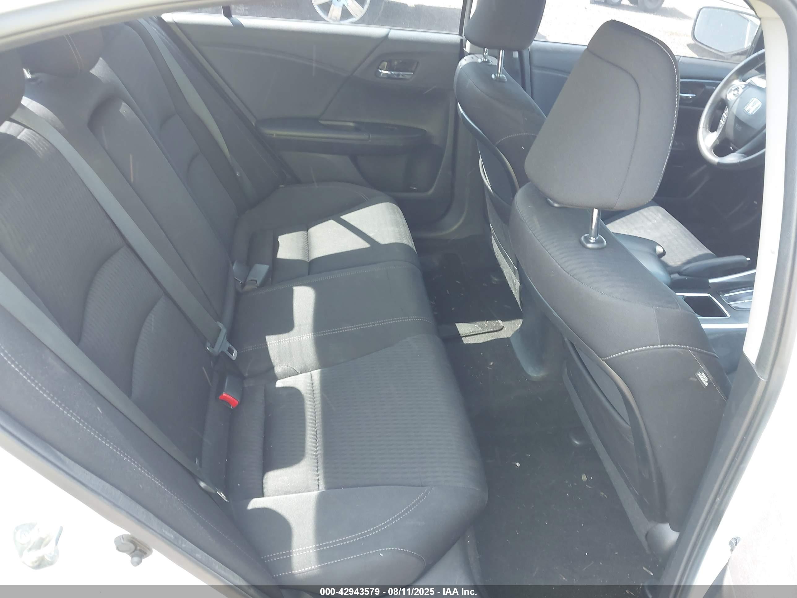 HONDA ACCORD image 8