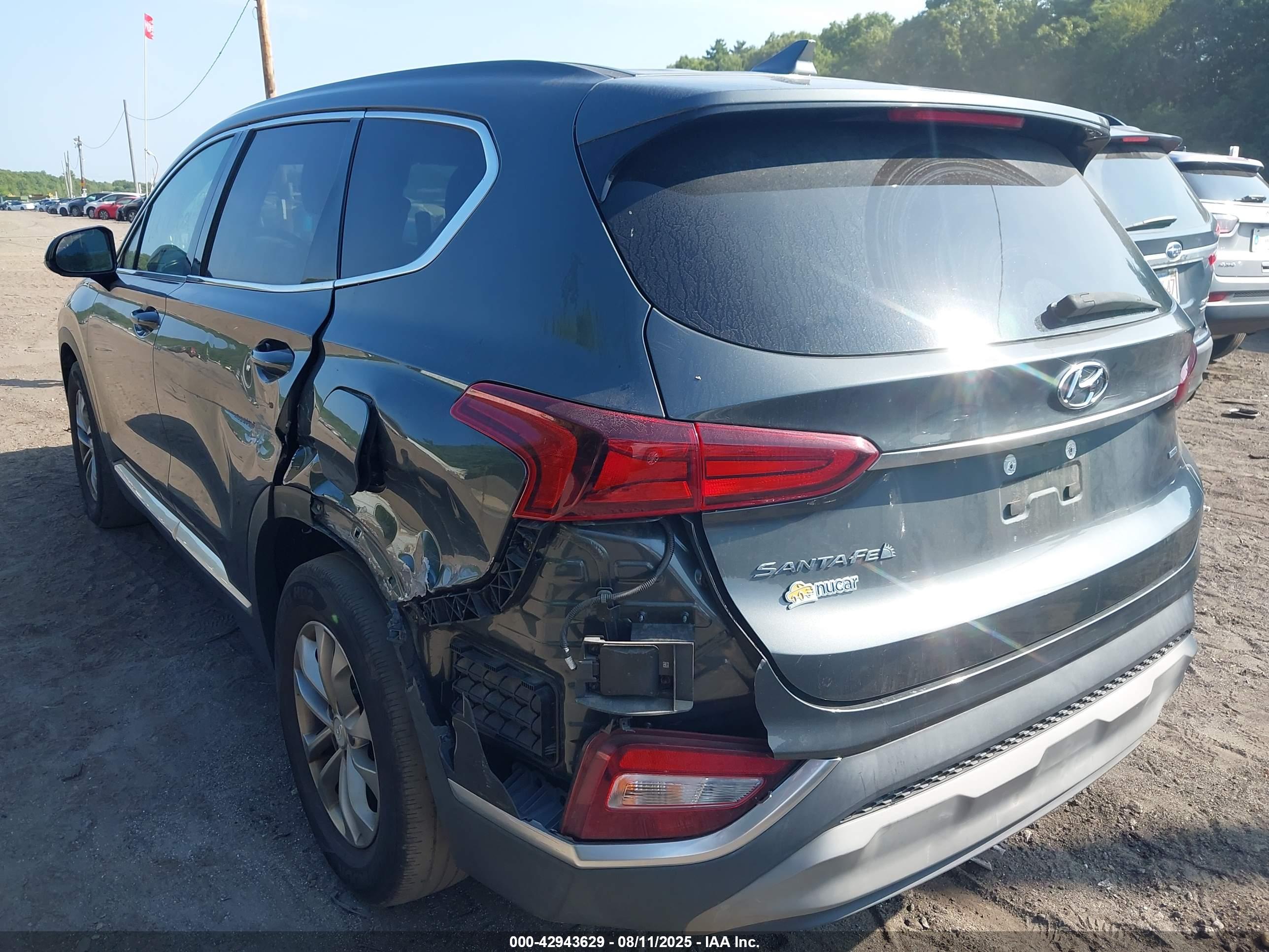 HYUNDAI SANTA image 3