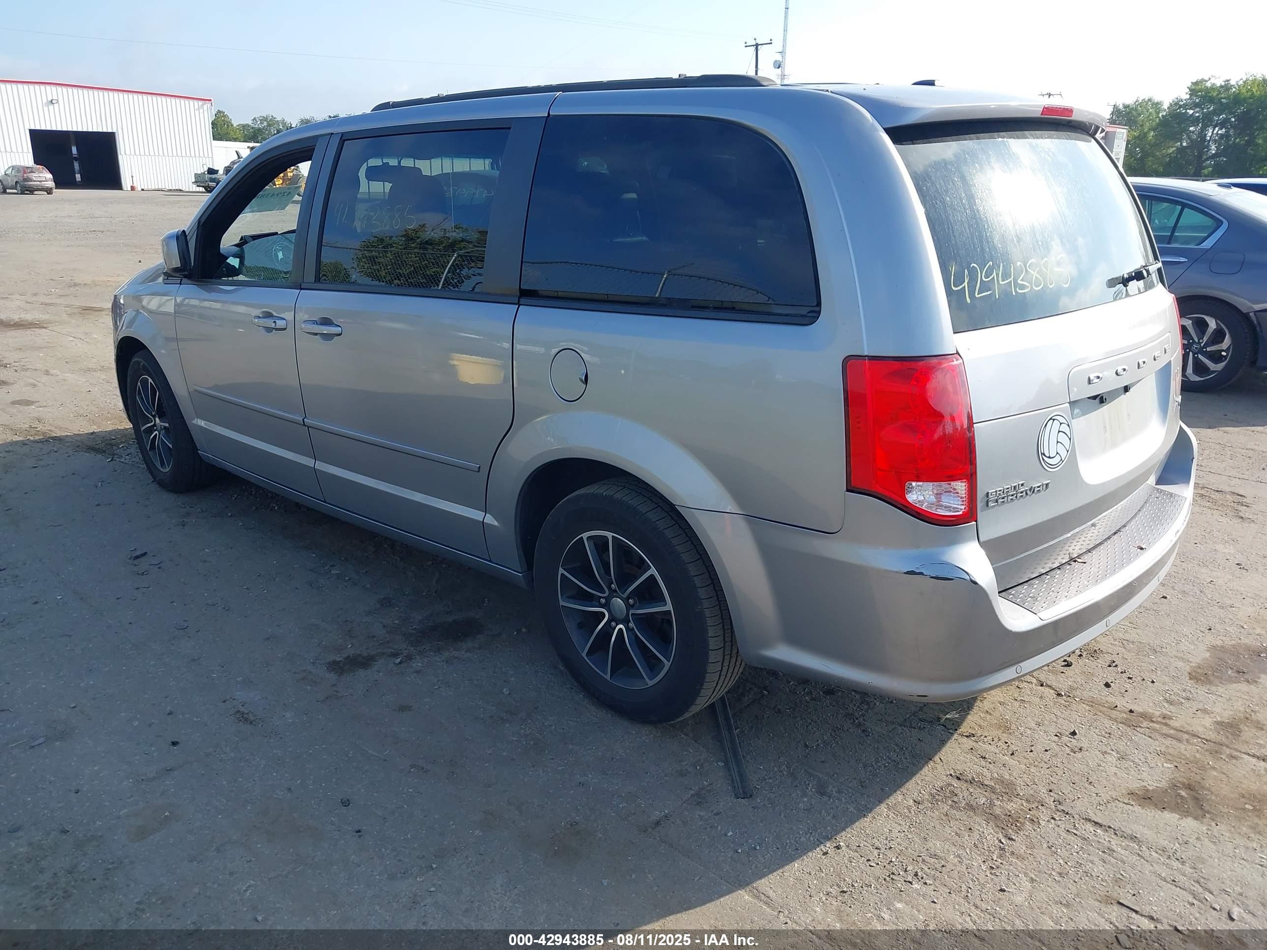 DODGE GRAND image 3