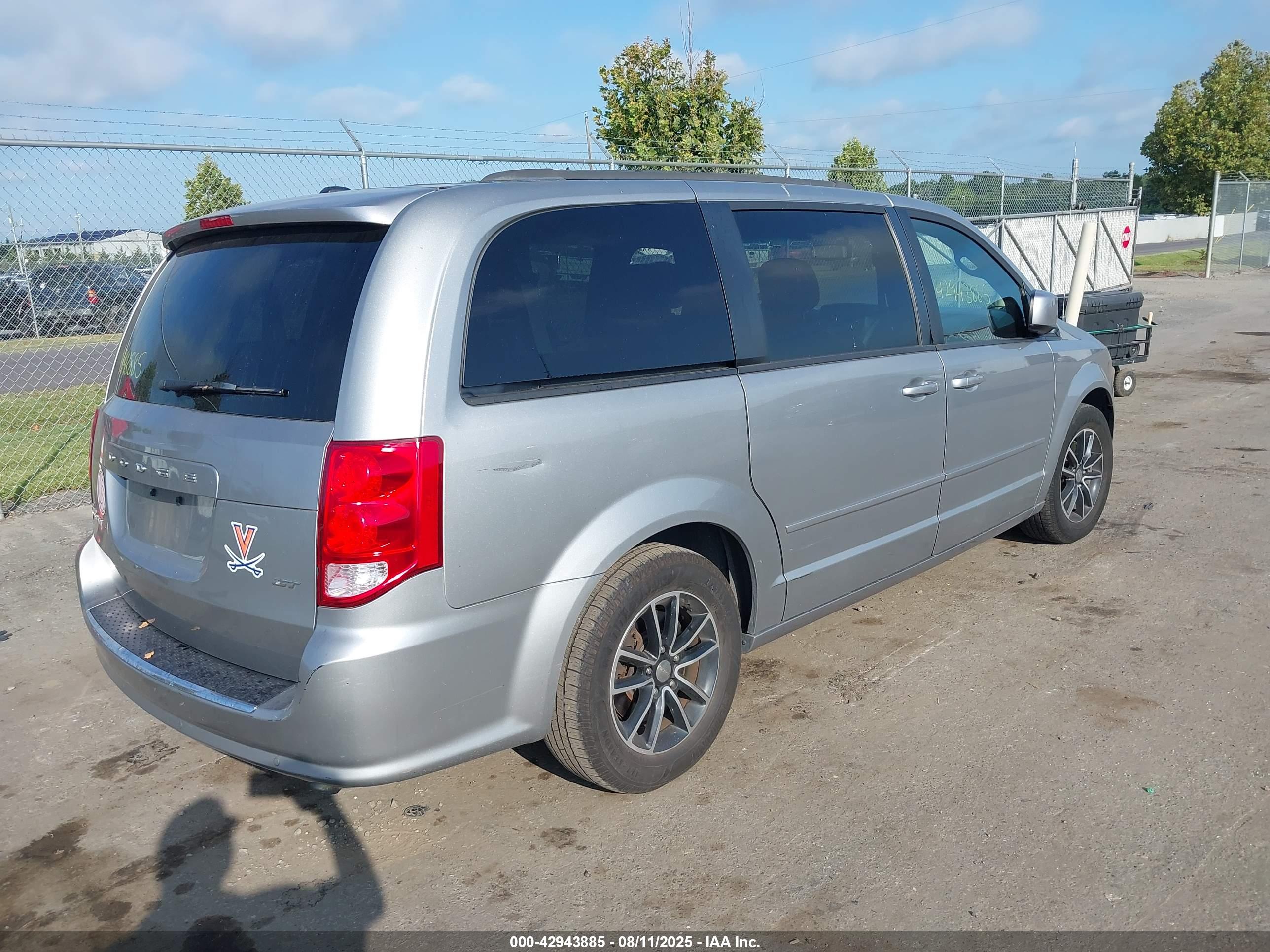 DODGE GRAND image 4