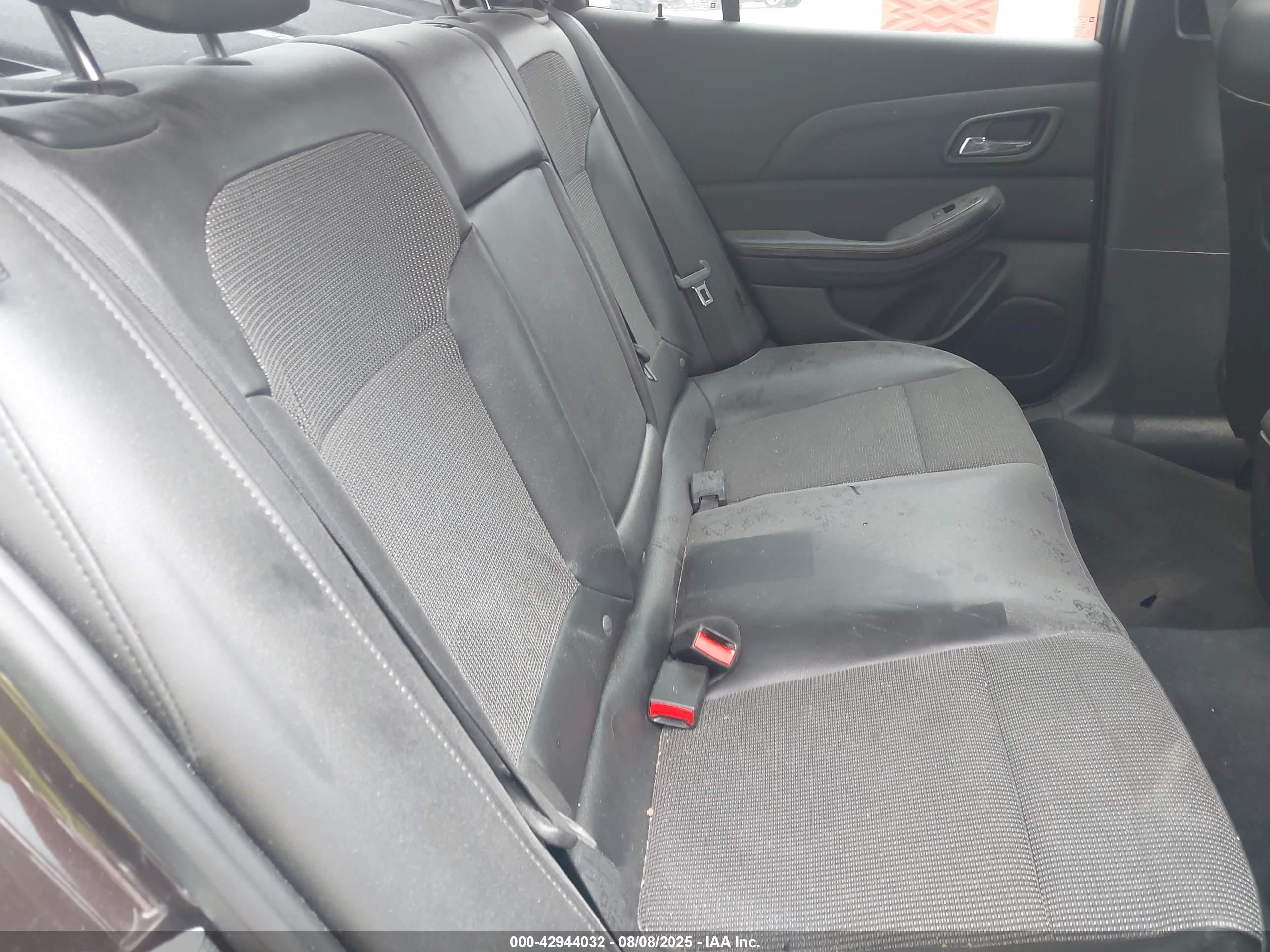 CHEVROLET MALIBU image 8