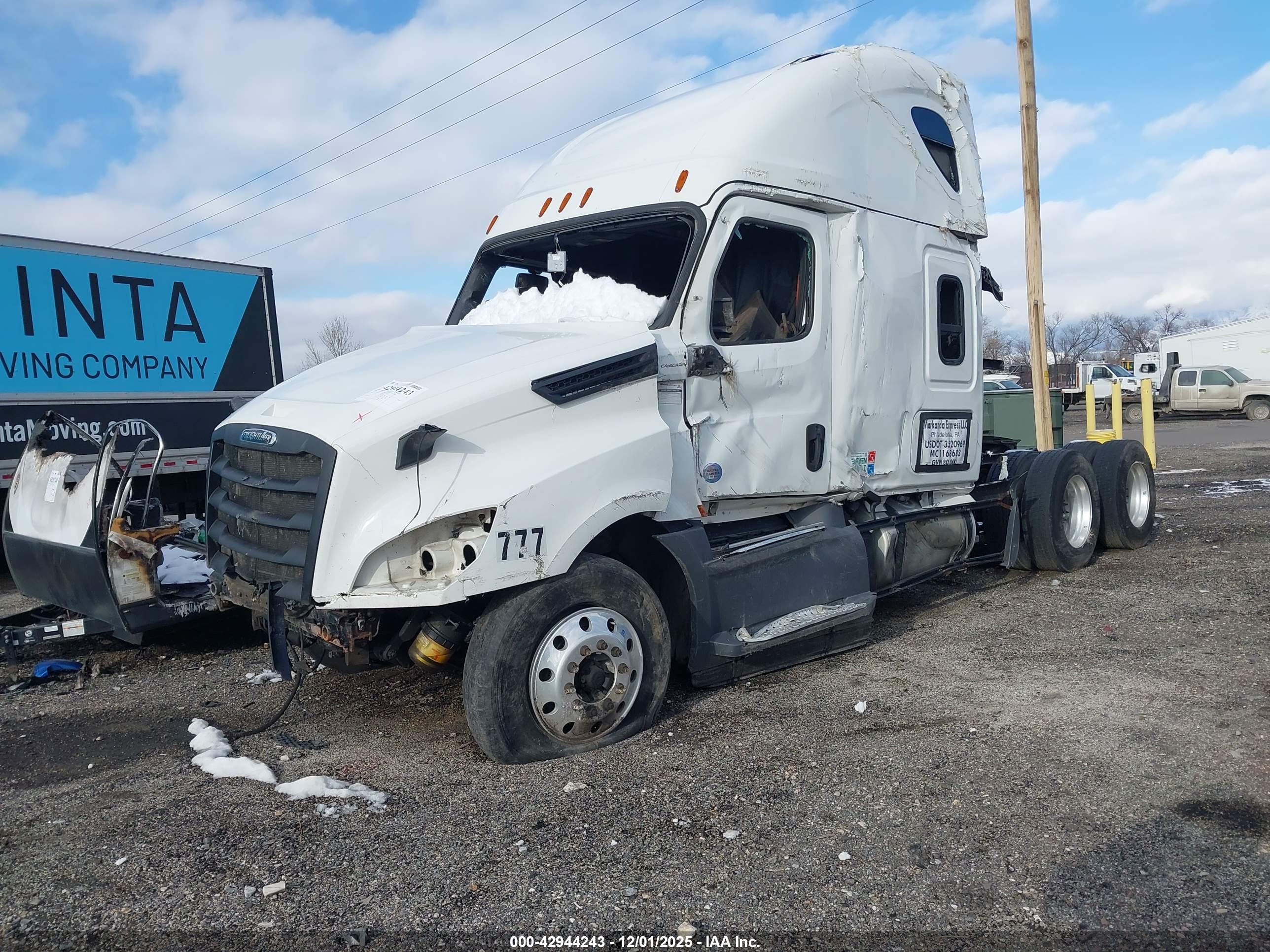 FREIGHTLINER NEW image 2