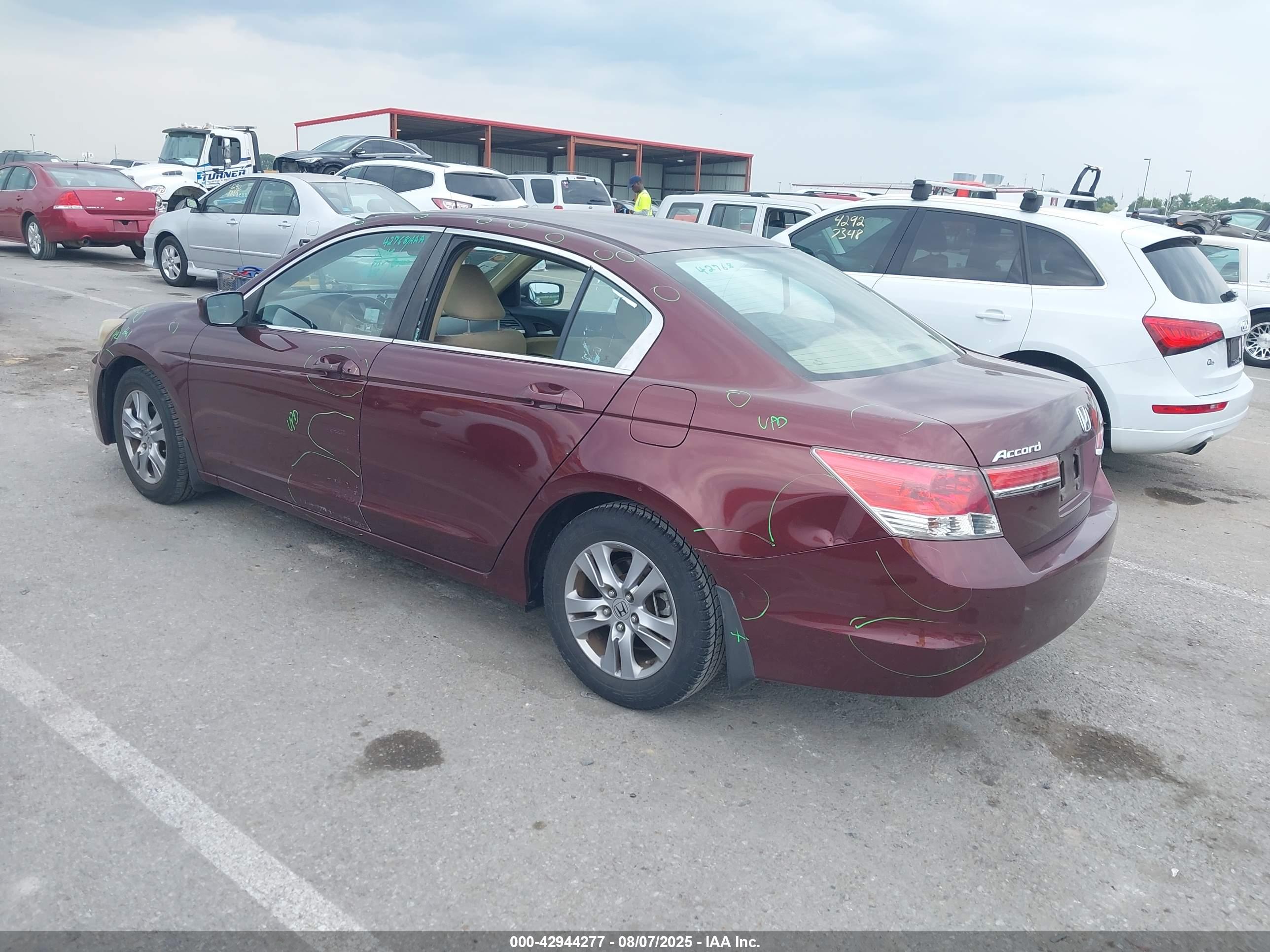 HONDA ACCORD image 3
