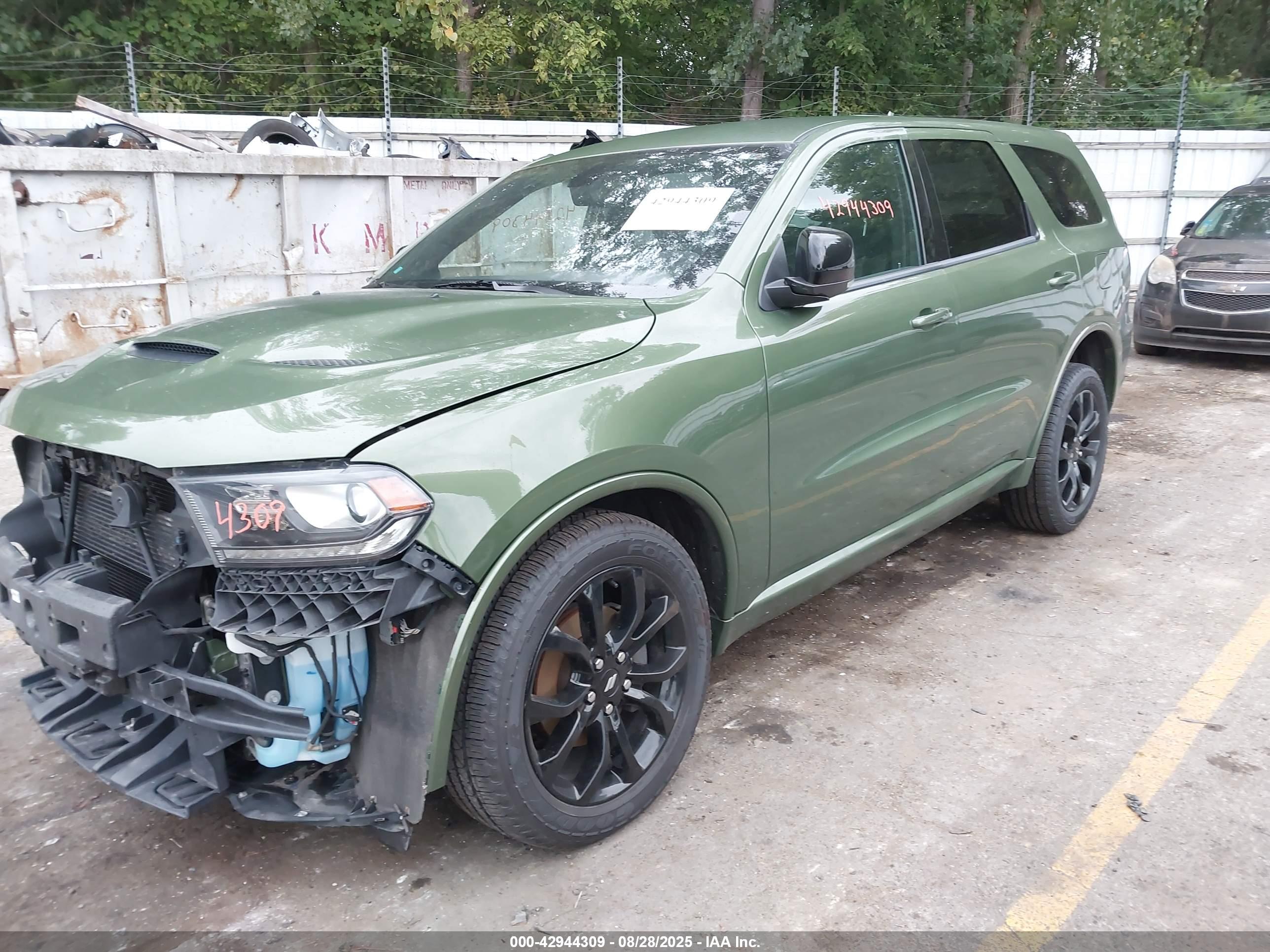 DODGE DURANGO image 2