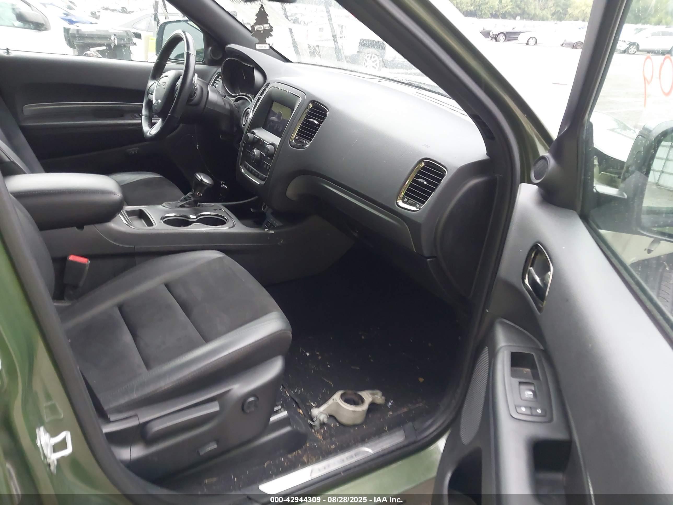 DODGE DURANGO image 5