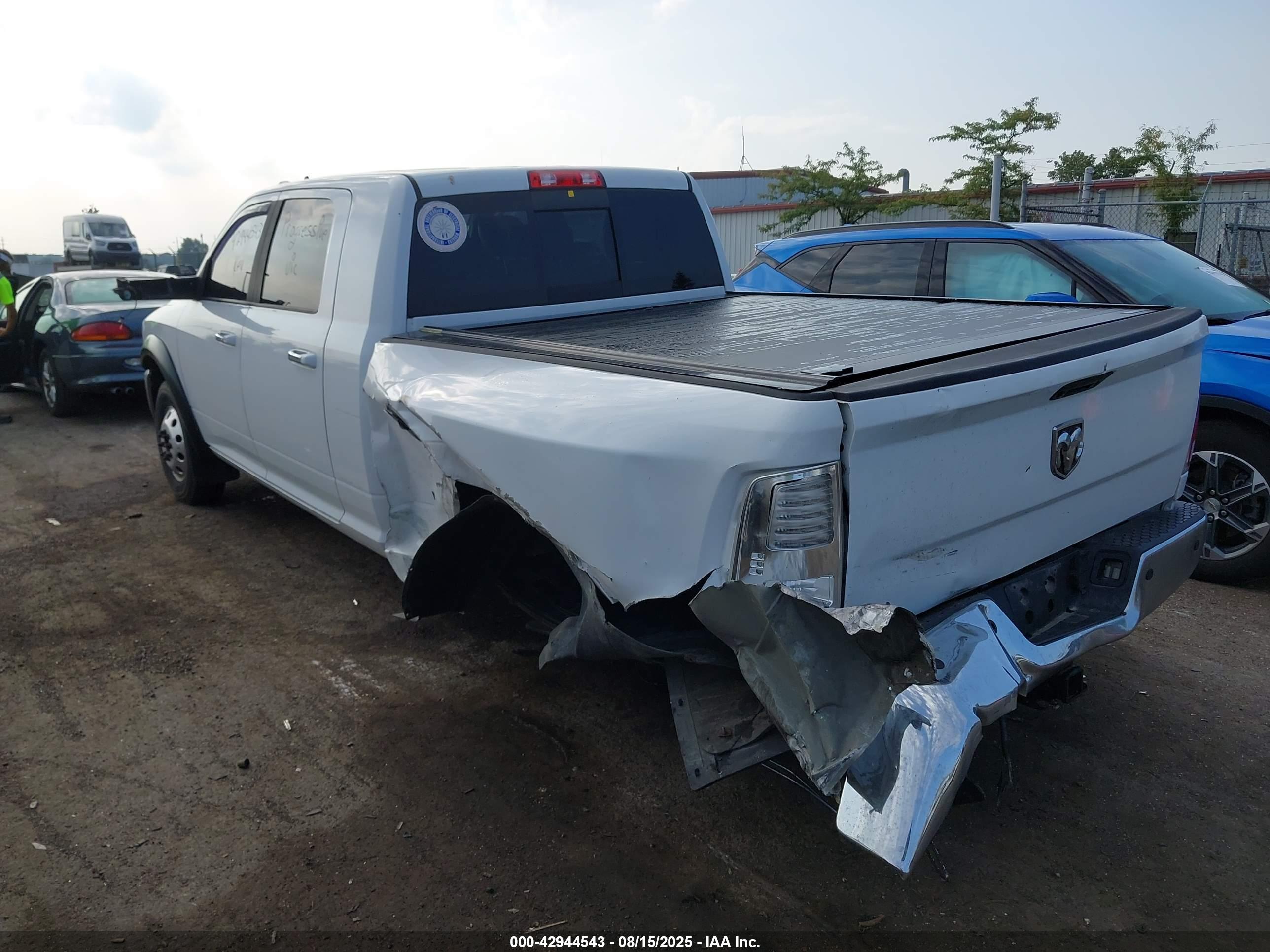 RAM 3500 image 3