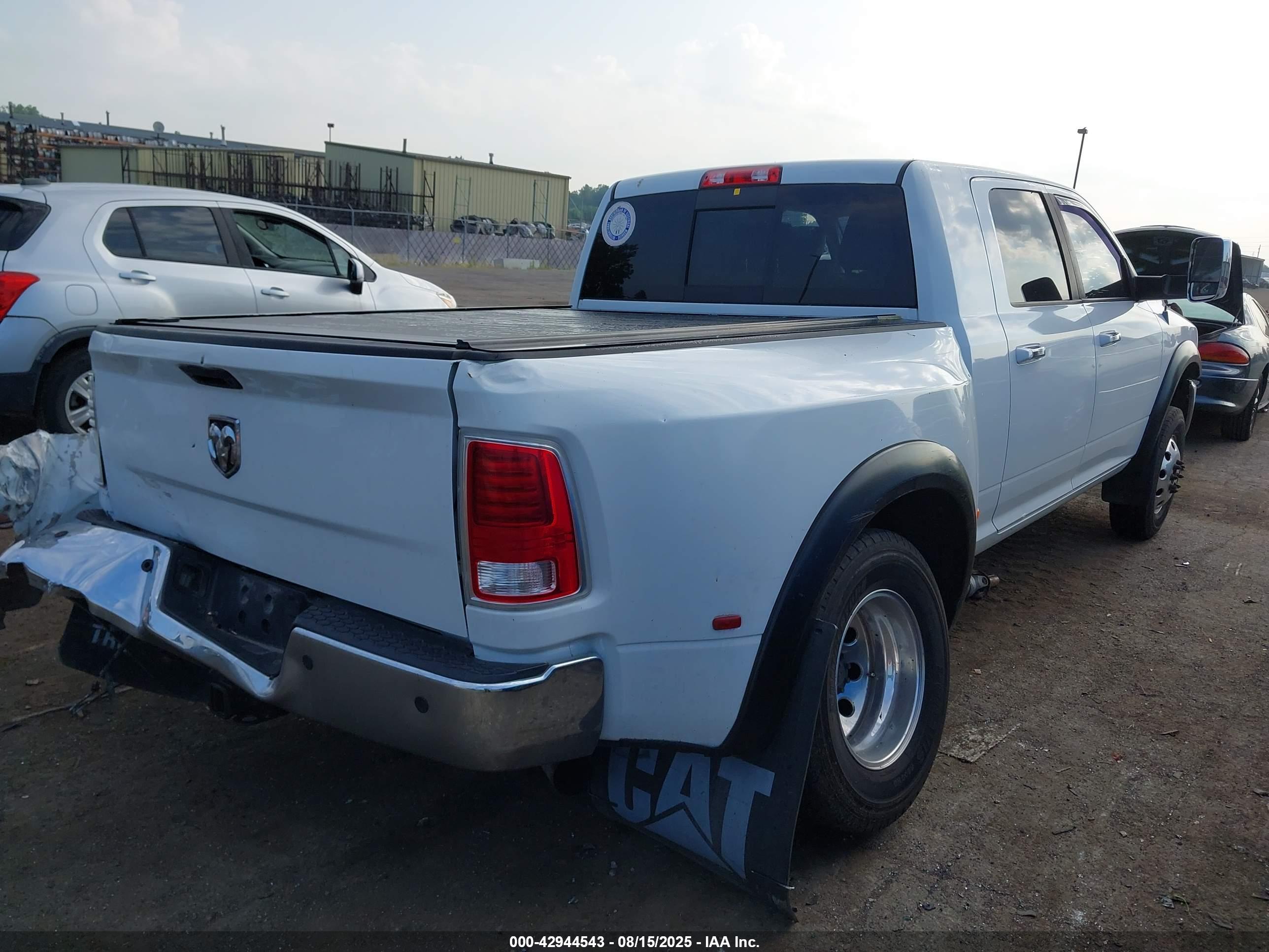 RAM 3500 image 4
